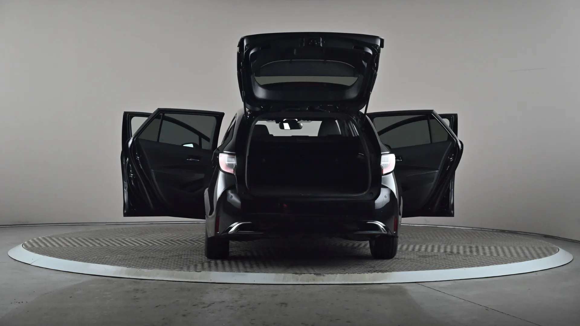 2023 SUZUKI SWACE 2023 SUZUKI SWACE