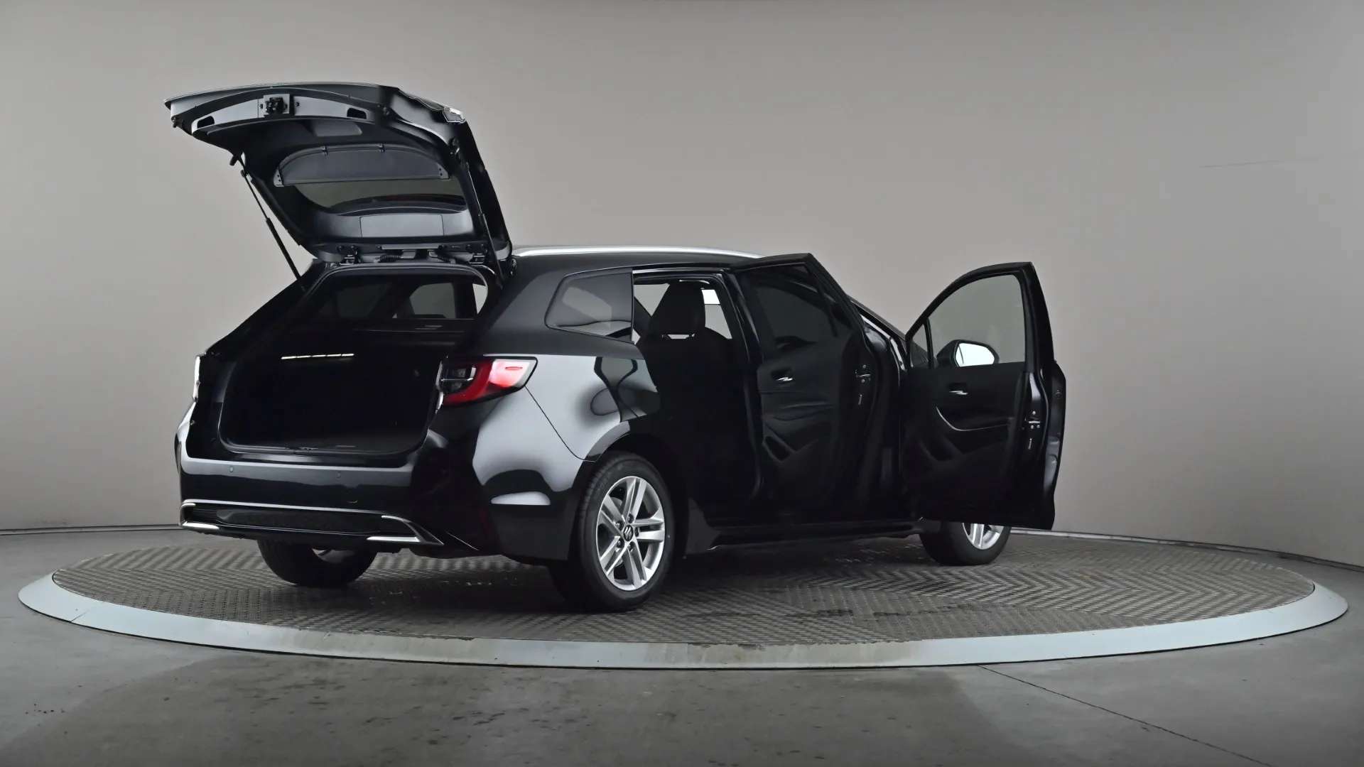 2023 SUZUKI SWACE 2023 SUZUKI SWACE