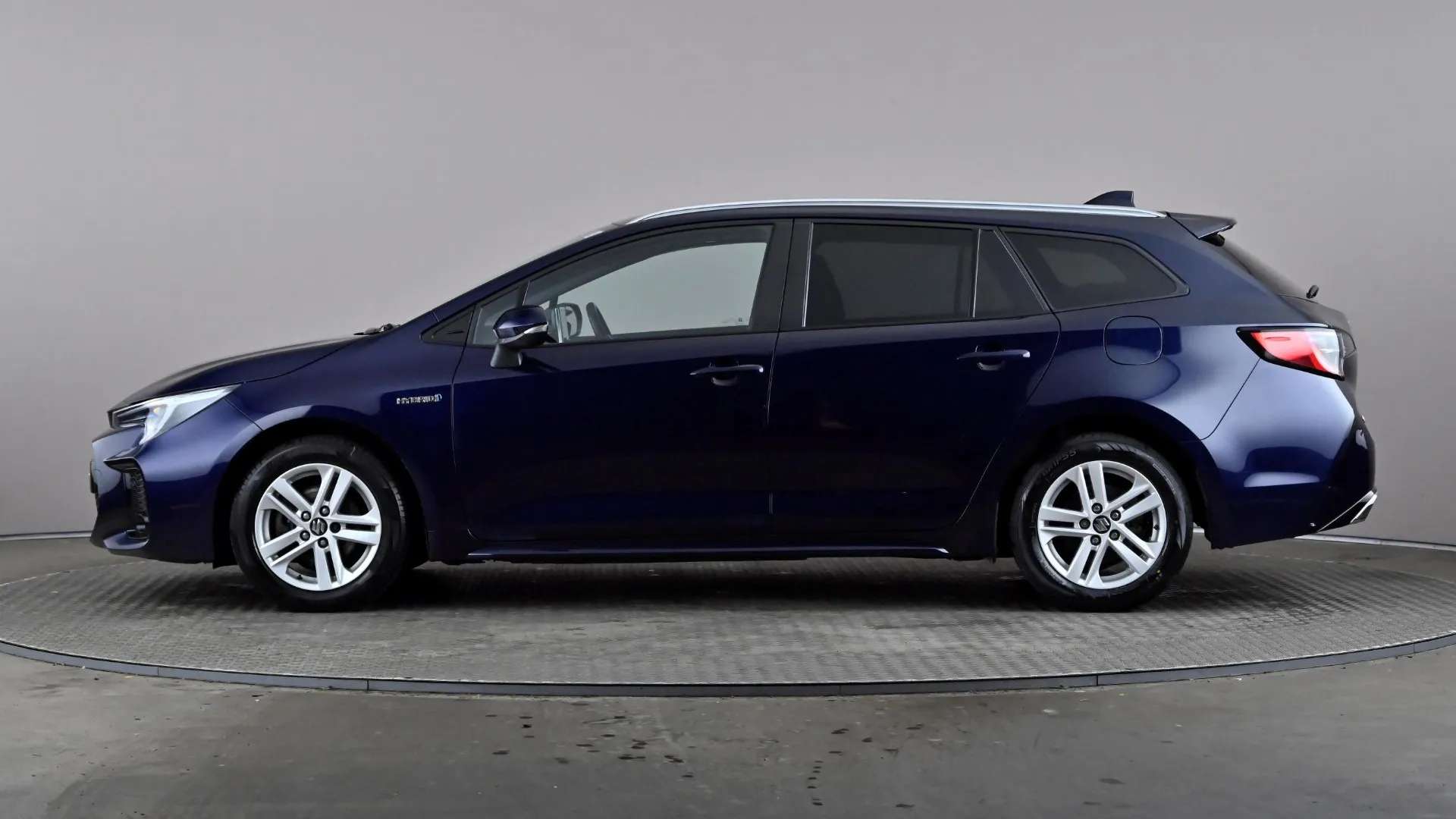 A 2023 SUZUKI SWACE 1.8 Hybrid Ultra CVT A 2023 SUZUKI SWACE 1.8 Hybrid Ultra CVT