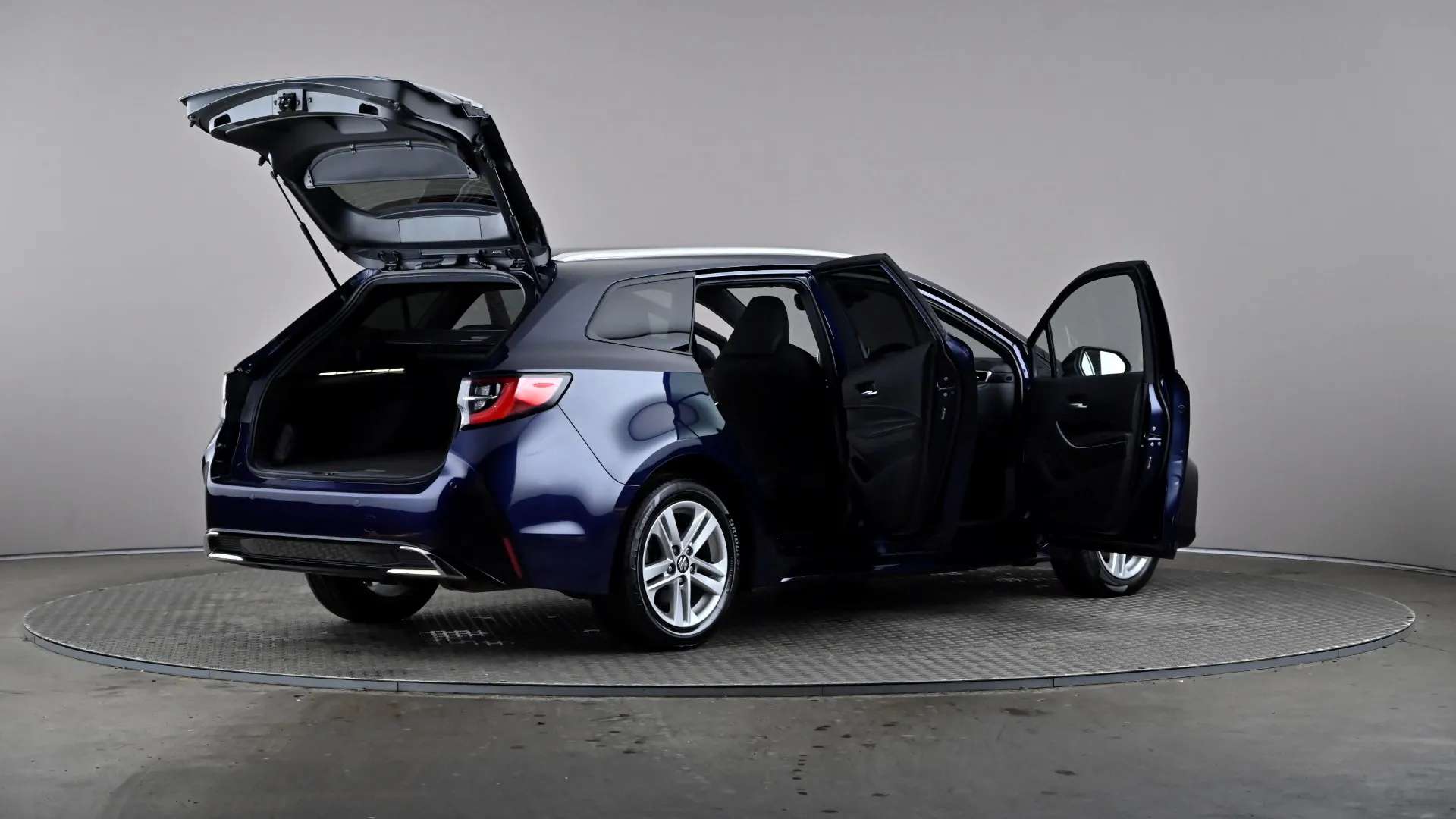 2023 SUZUKI SWACE 2023 SUZUKI SWACE