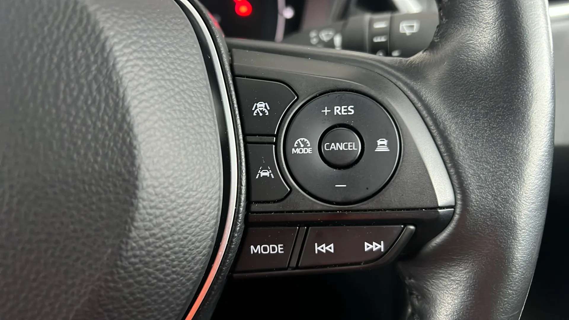 2023 SUZUKI SWACE 2023 SUZUKI SWACE