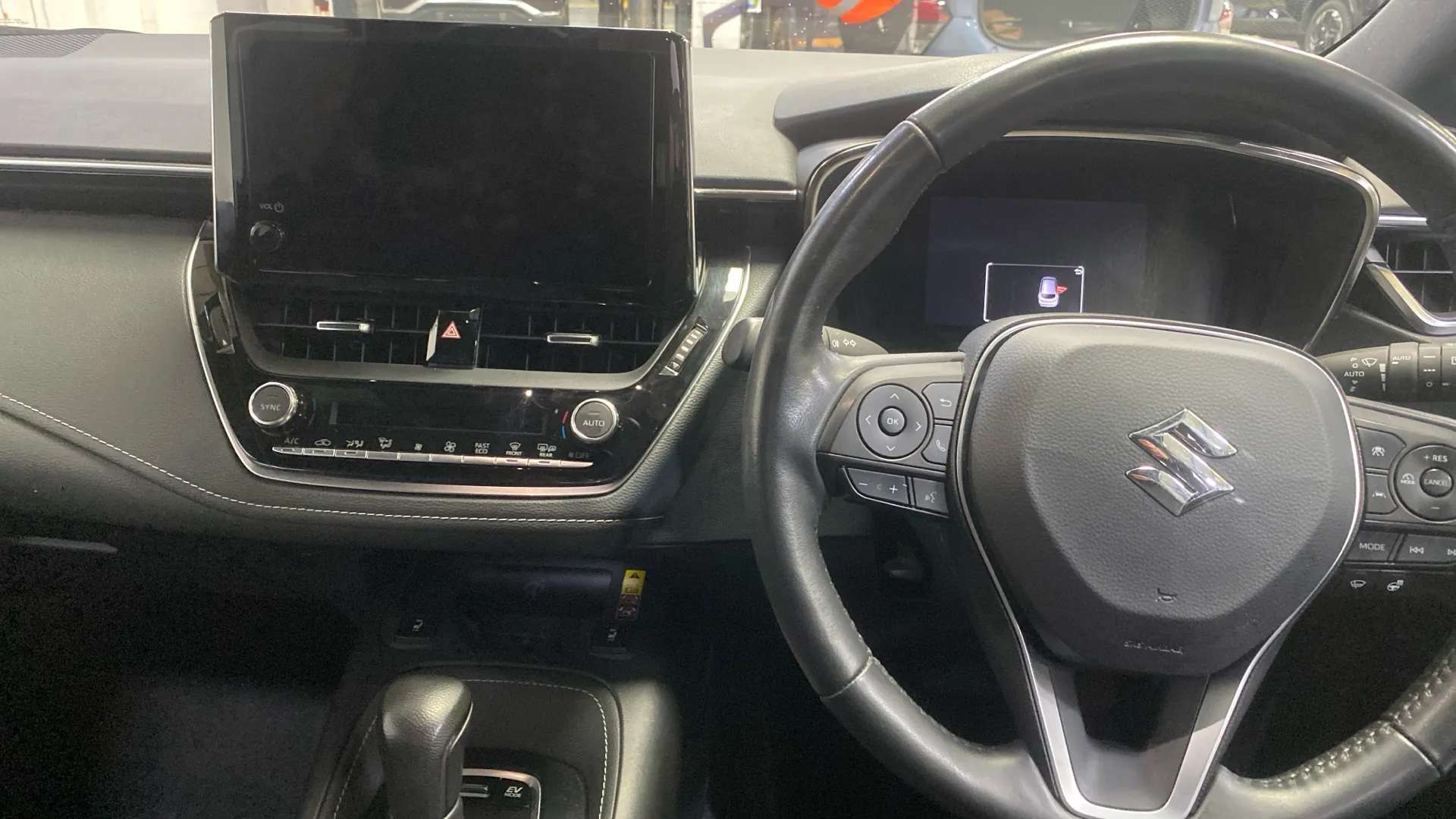 2023 SUZUKI SWACE 2023 SUZUKI SWACE