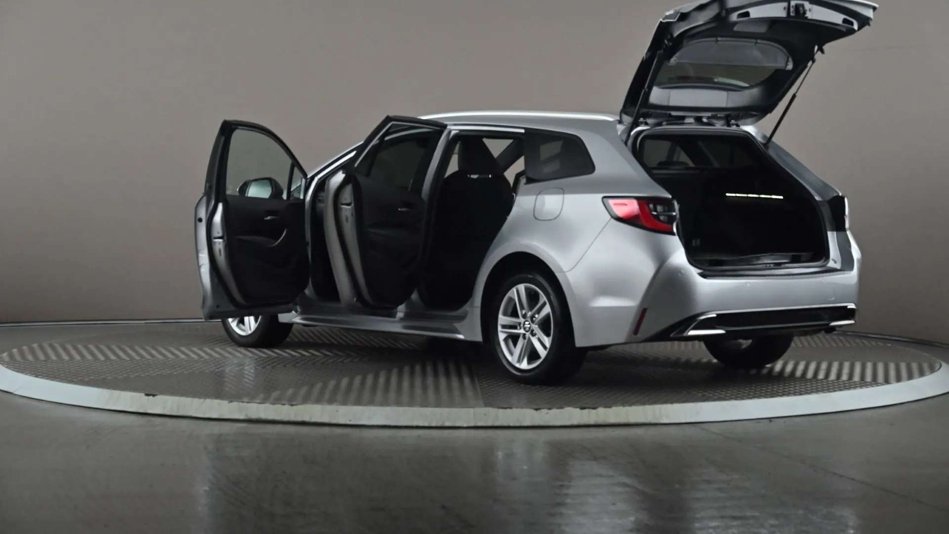 2023 SUZUKI SWACE 2023 SUZUKI SWACE