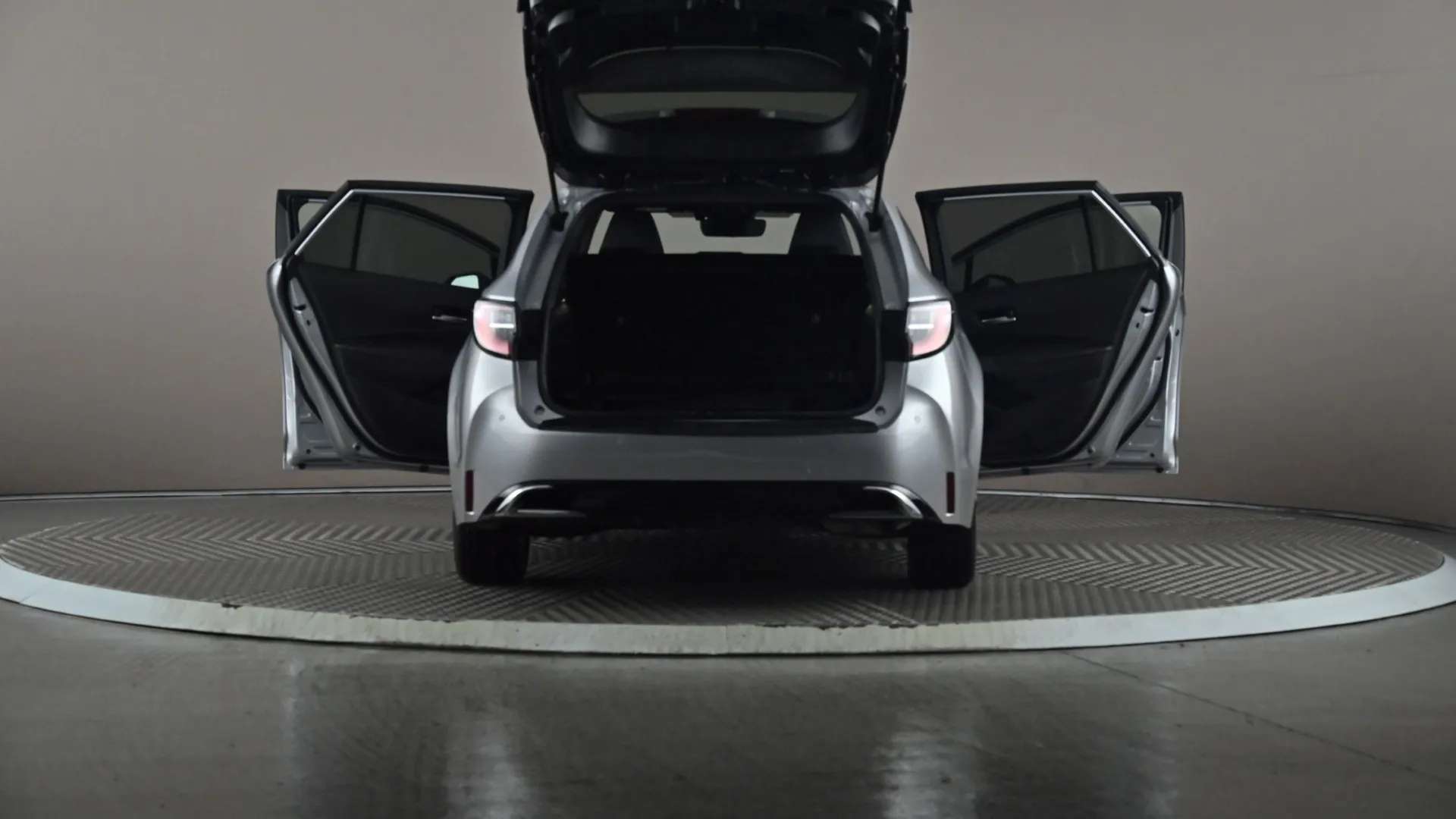 2023 SUZUKI SWACE 2023 SUZUKI SWACE