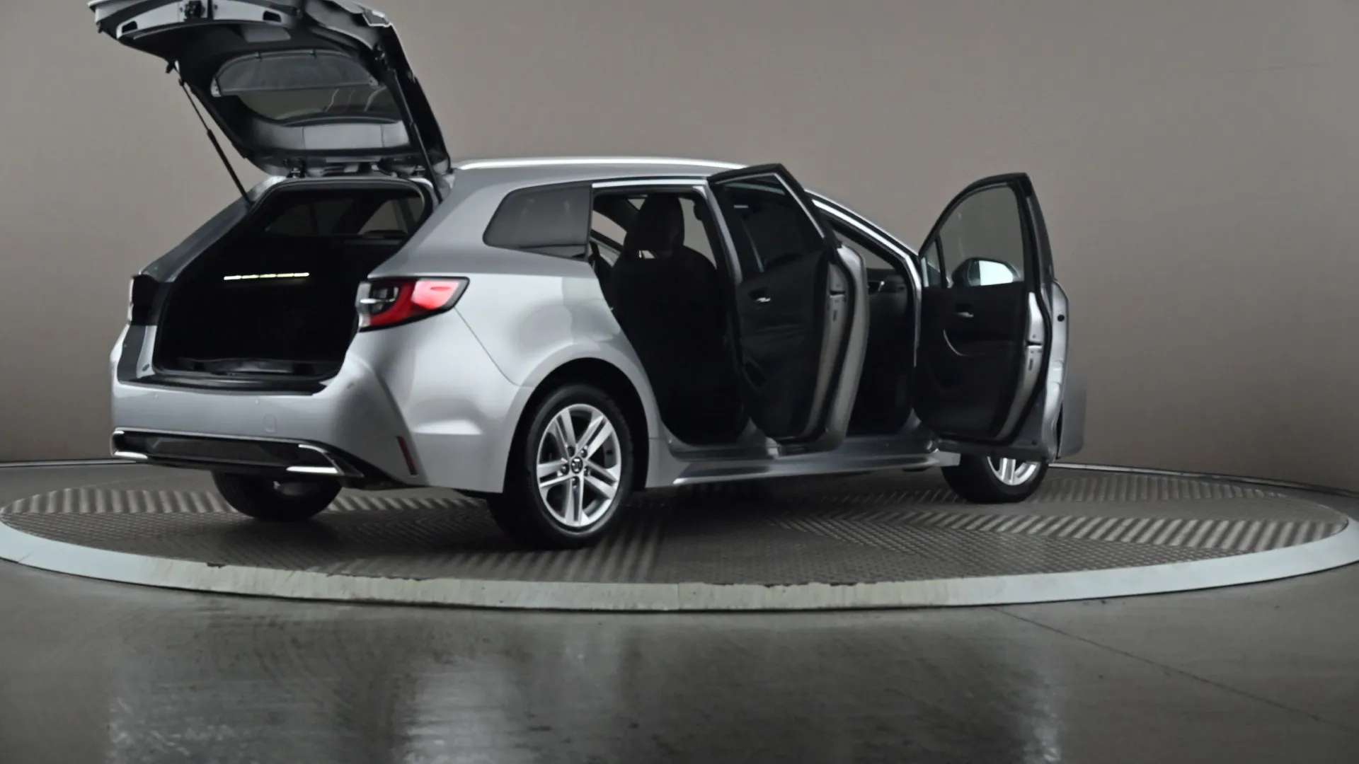 2023 SUZUKI SWACE 2023 SUZUKI SWACE