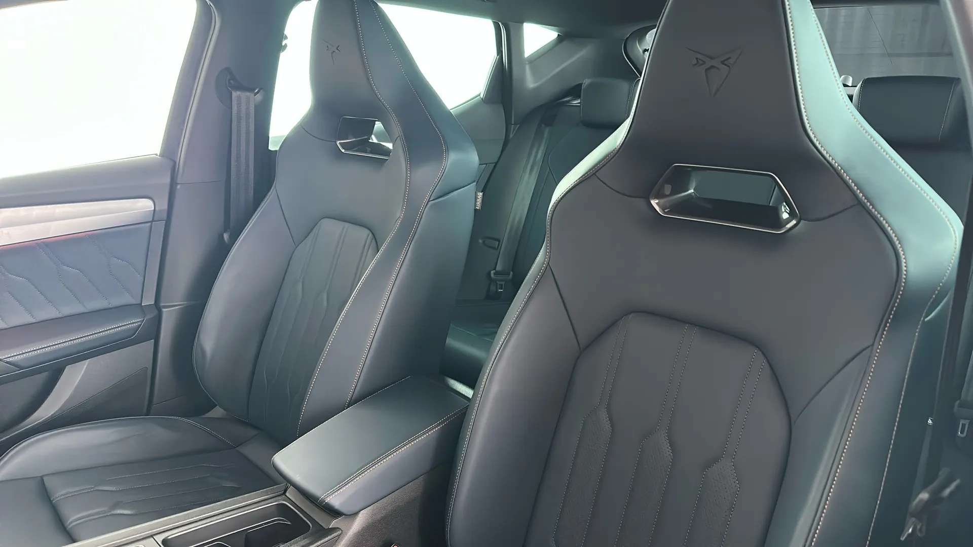 2024 CUPRA LEON 2024 CUPRA LEON