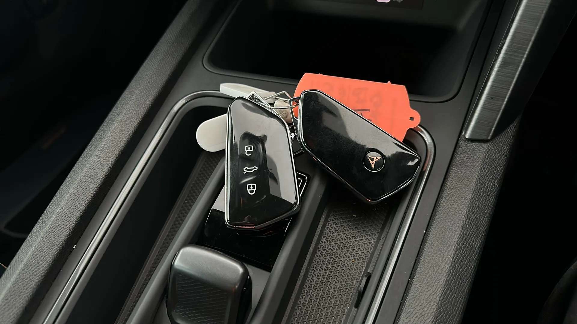 2024 CUPRA LEON 2024 CUPRA LEON