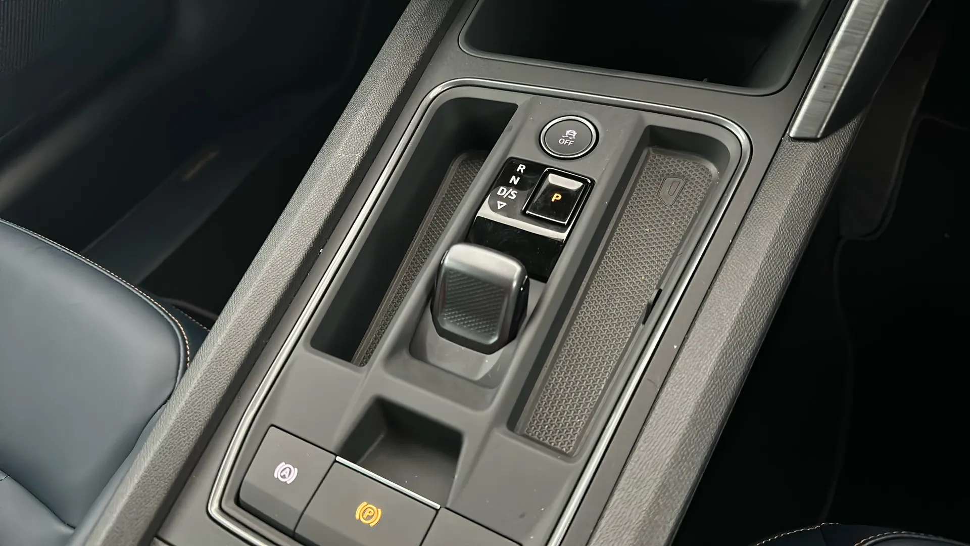 2024 CUPRA LEON 2024 CUPRA LEON