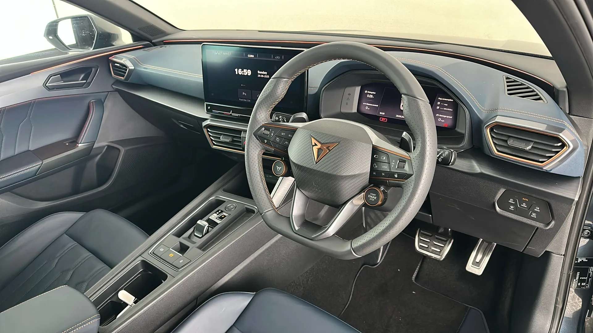 2024 CUPRA LEON 2024 CUPRA LEON