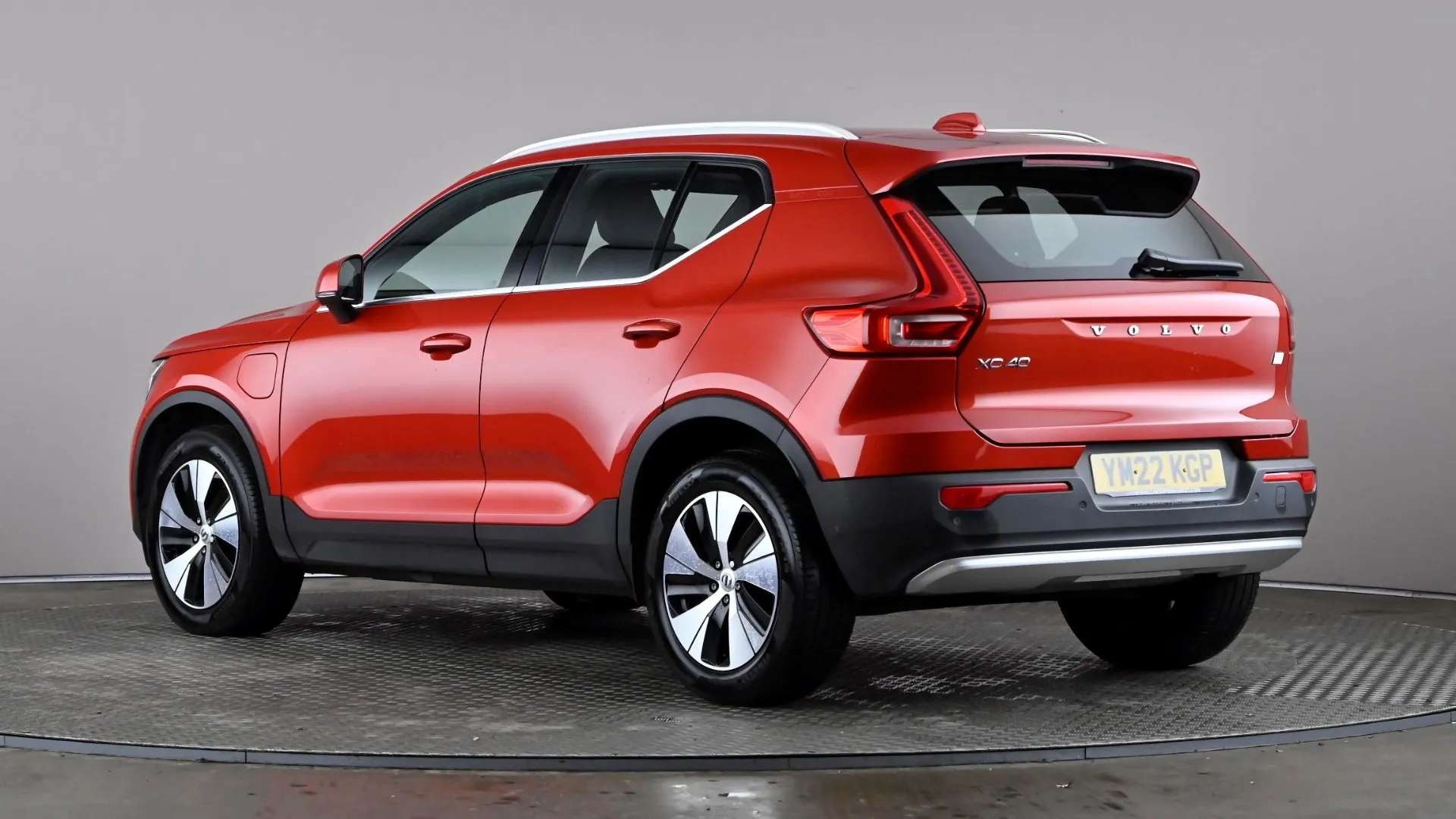 A 2022 VOLVO XC40 1.5 T4 Recharge PHEV Core Bright Auto A 2022 VOLVO XC40 1.5 T4 Recharge PHEV Core Bright Auto