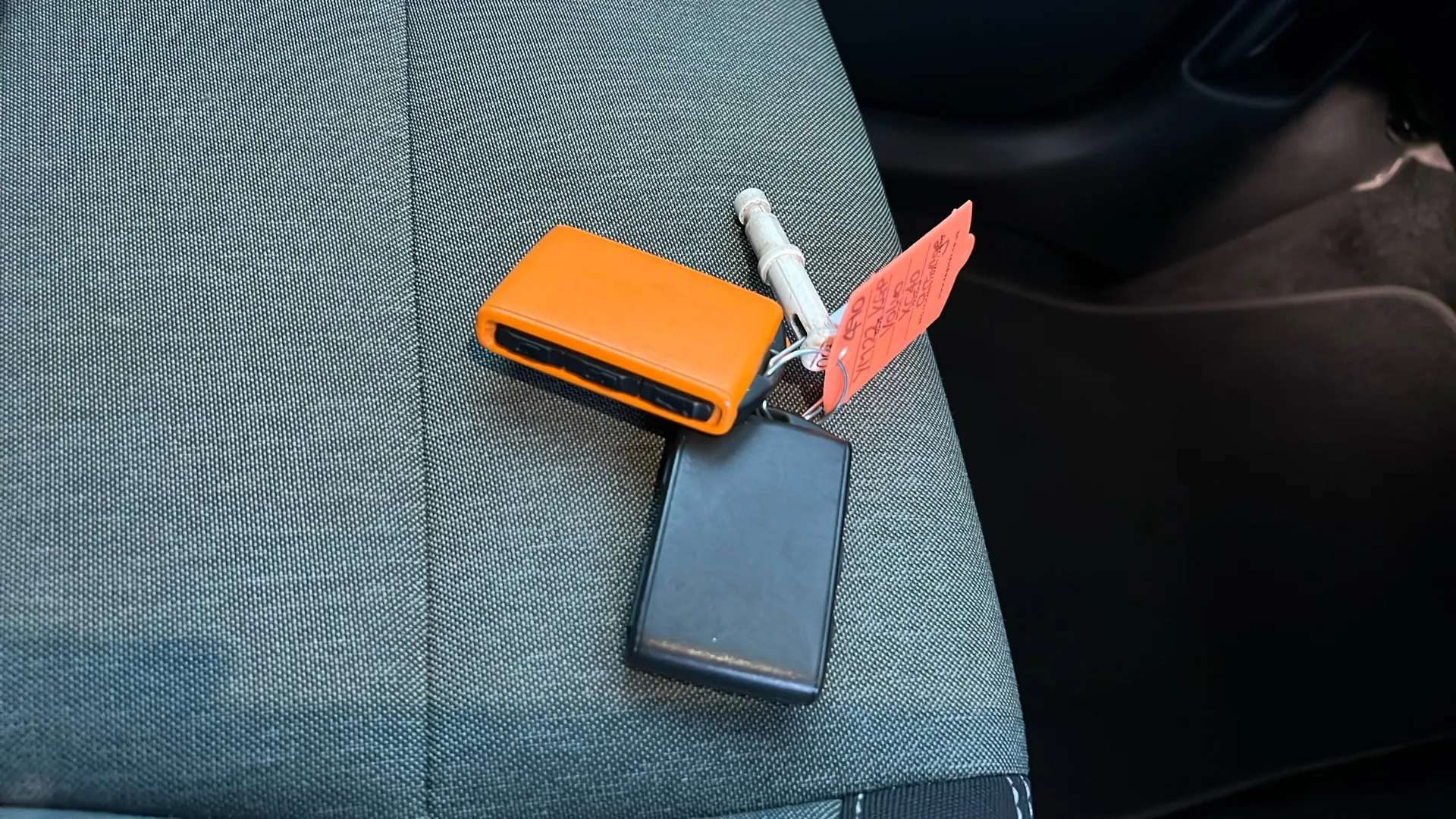 2022 VOLVO XC40 2022 VOLVO XC40