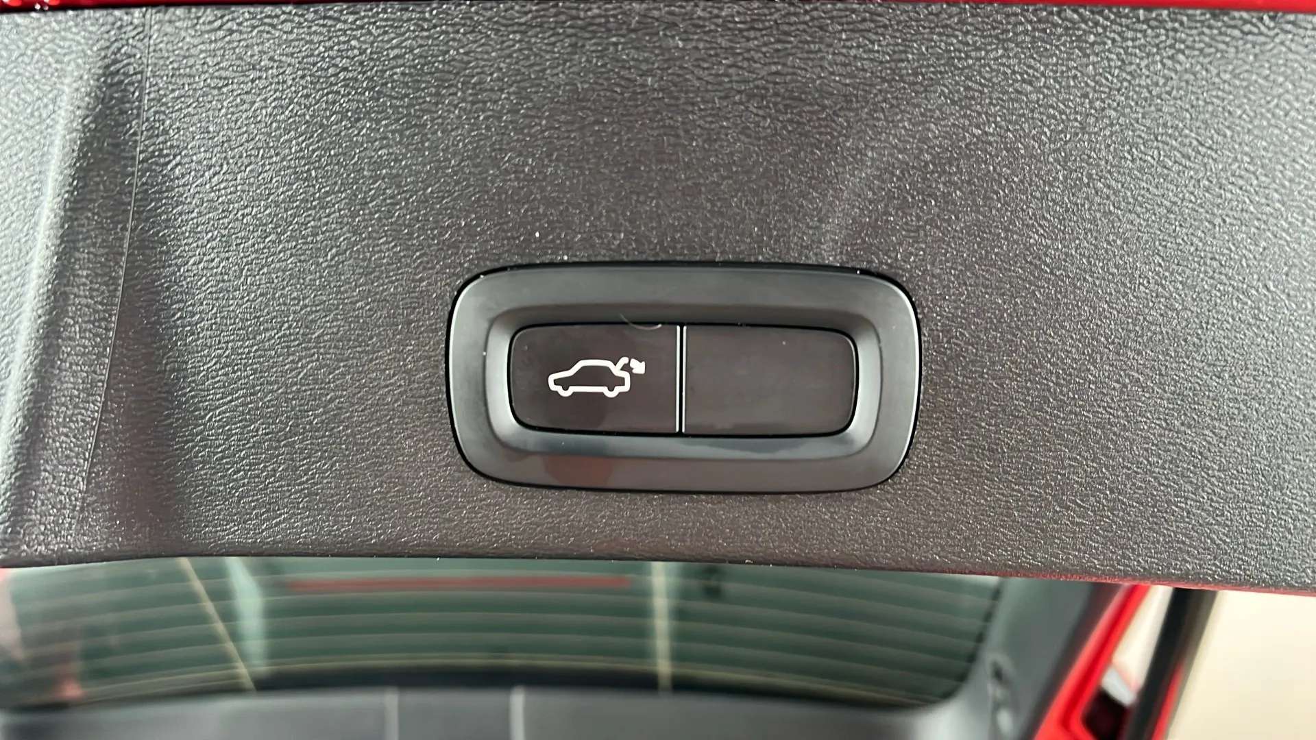 2022 VOLVO XC40 2022 VOLVO XC40