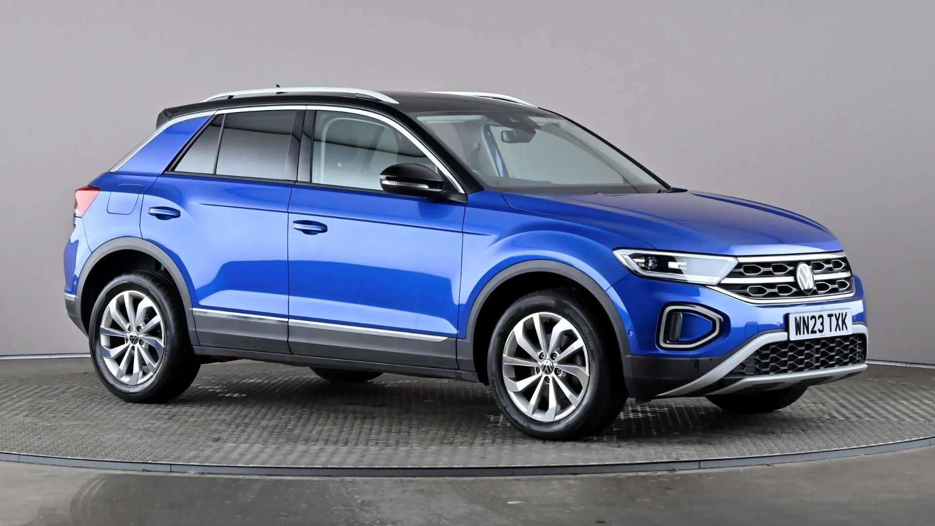 A 2023 VOLKSWAGEN T-ROC 1.0 TSI Style A 2023 VOLKSWAGEN T-ROC 1.0 TSI Style