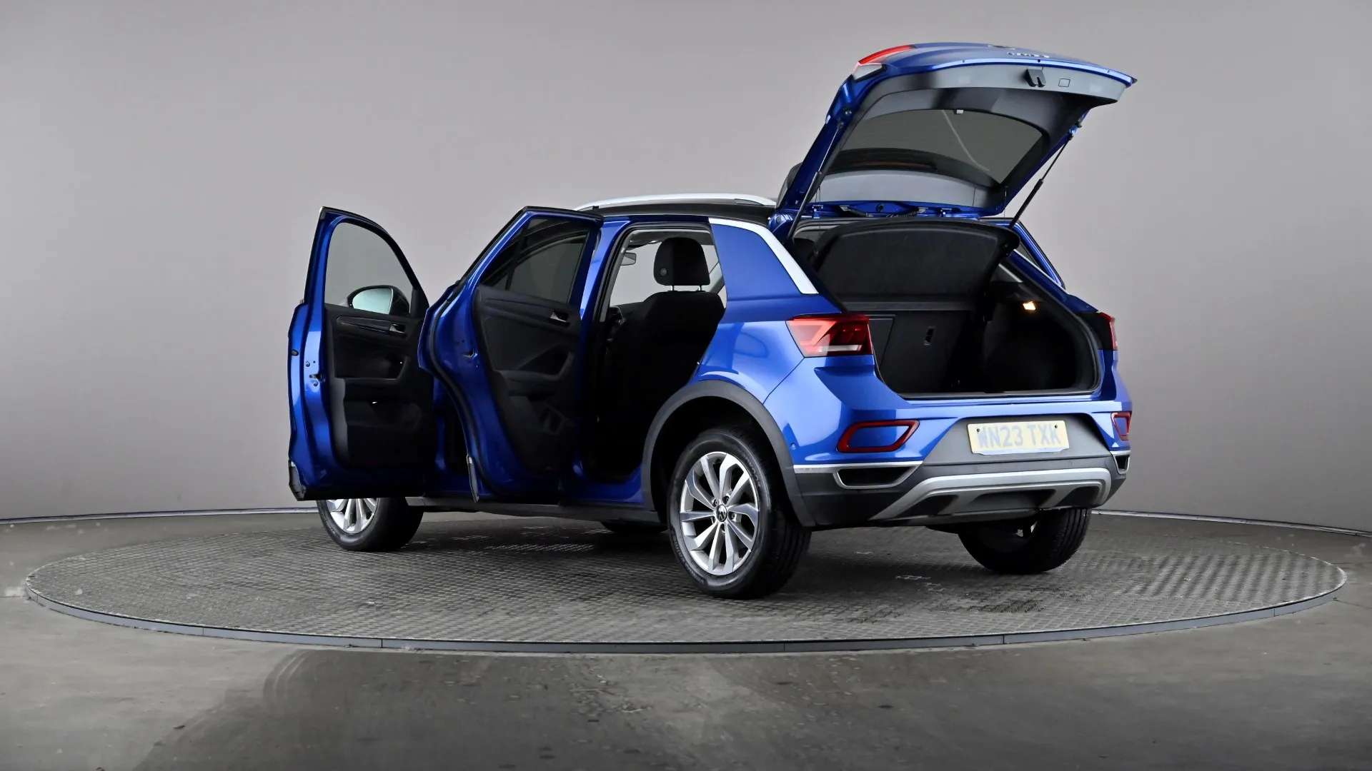 2023 VOLKSWAGEN T-ROC 2023 VOLKSWAGEN T-ROC