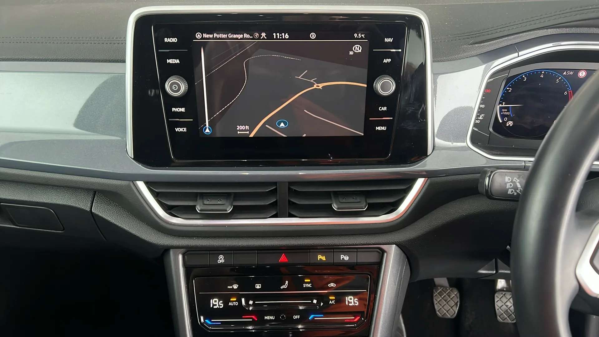 2023 VOLKSWAGEN T-ROC 2023 VOLKSWAGEN T-ROC