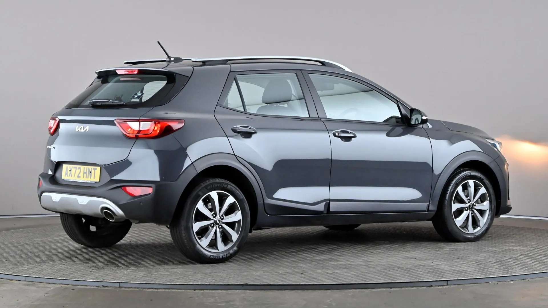 2023 KIA STONIC 2023 KIA STONIC