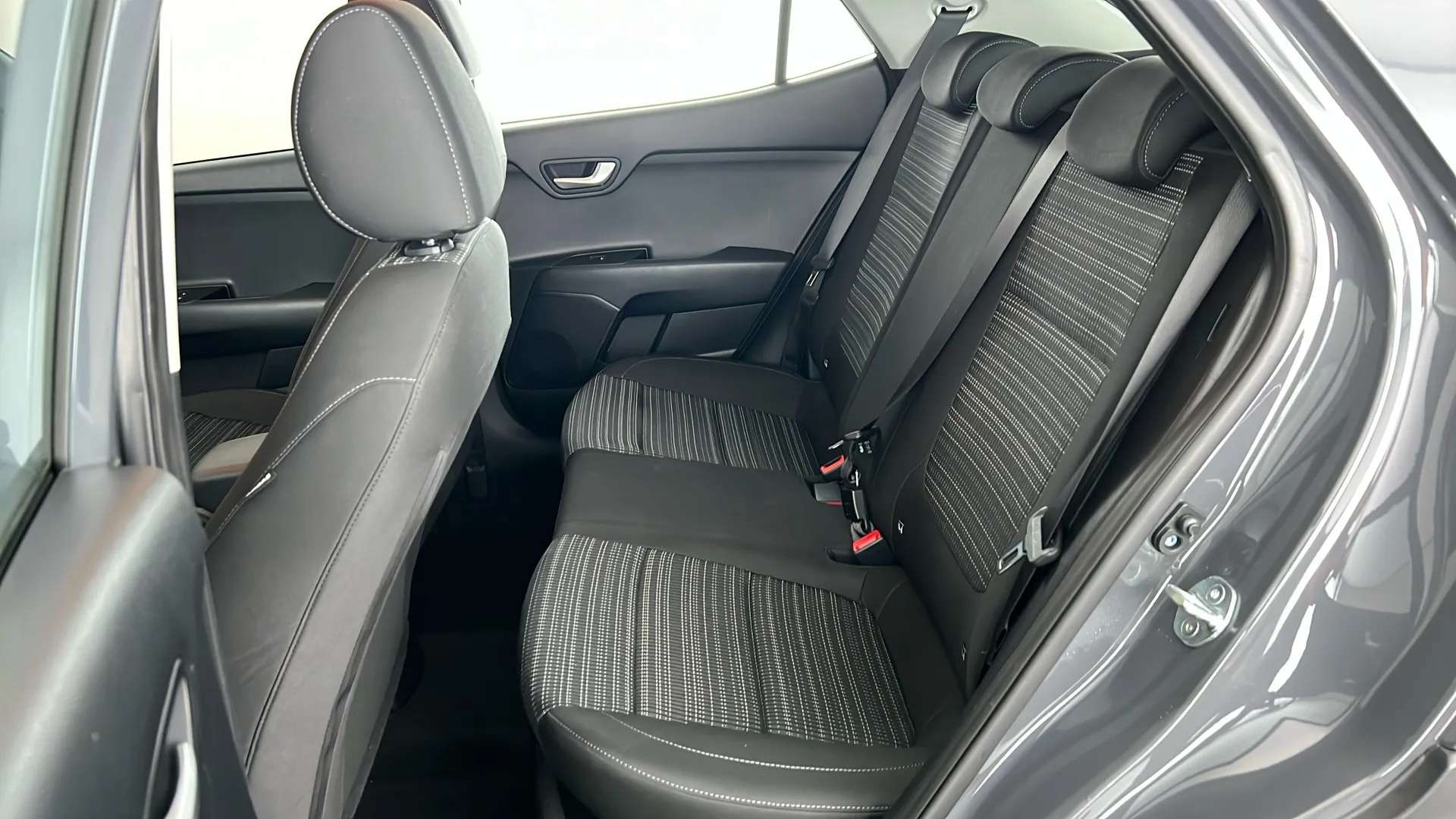 2023 KIA STONIC 2023 KIA STONIC