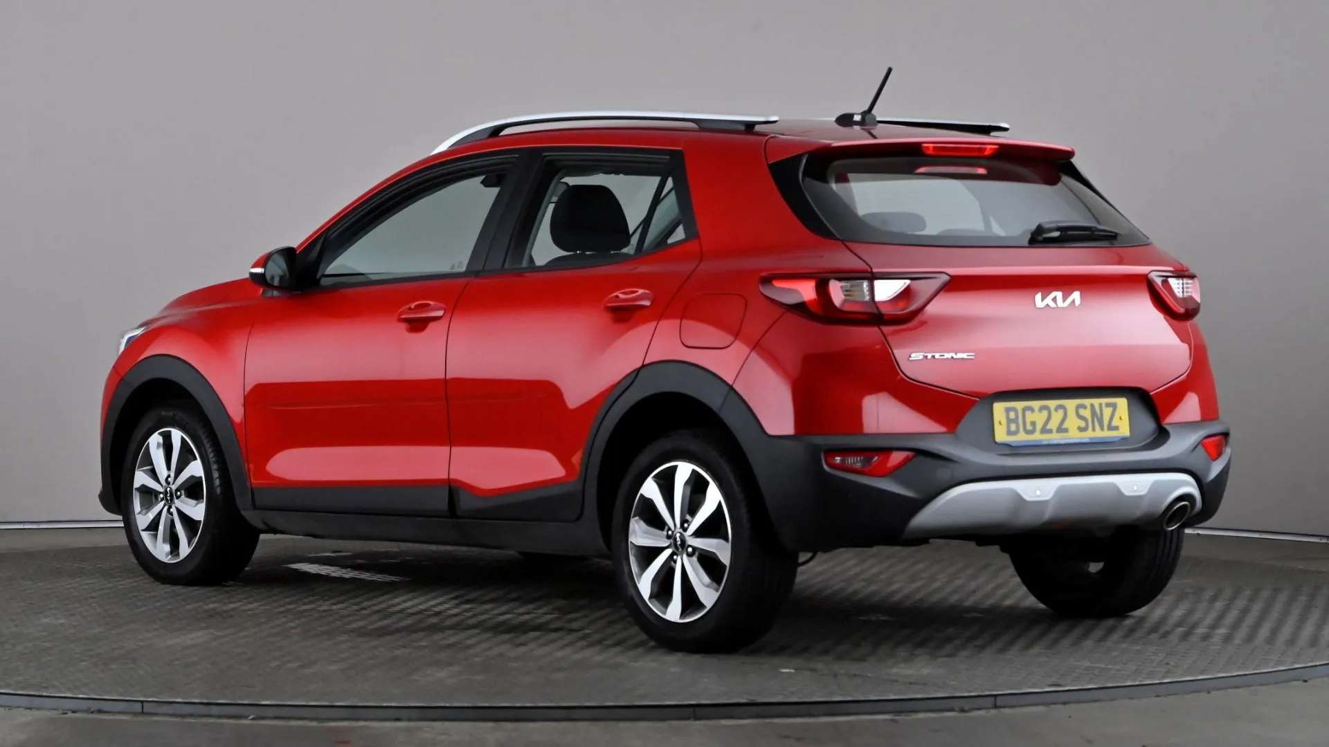 A 2022 KIA STONIC 1.0T GDi 99 2 A 2022 KIA STONIC 1.0T GDi 99 2