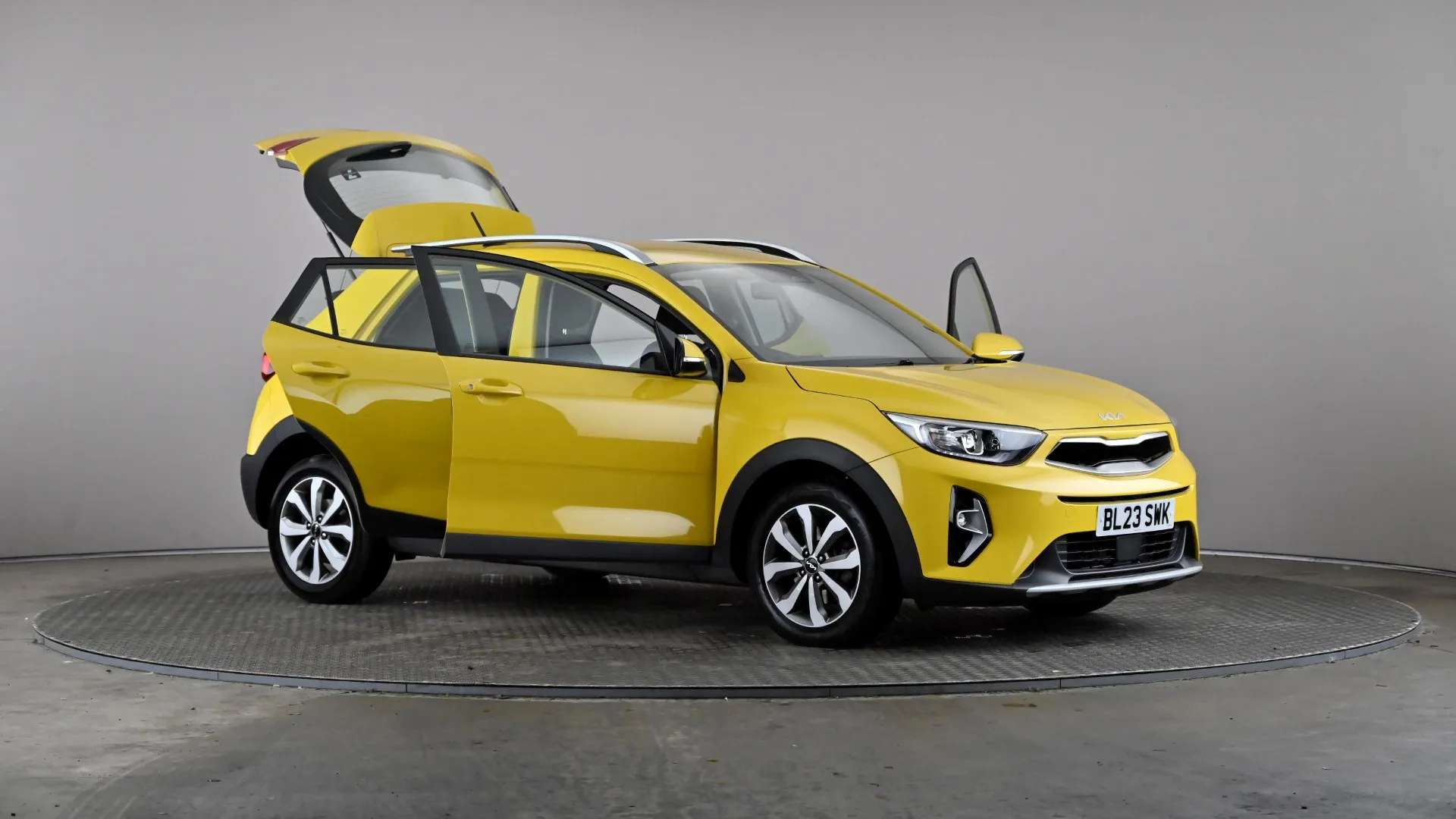 2023 KIA STONIC 2023 KIA STONIC