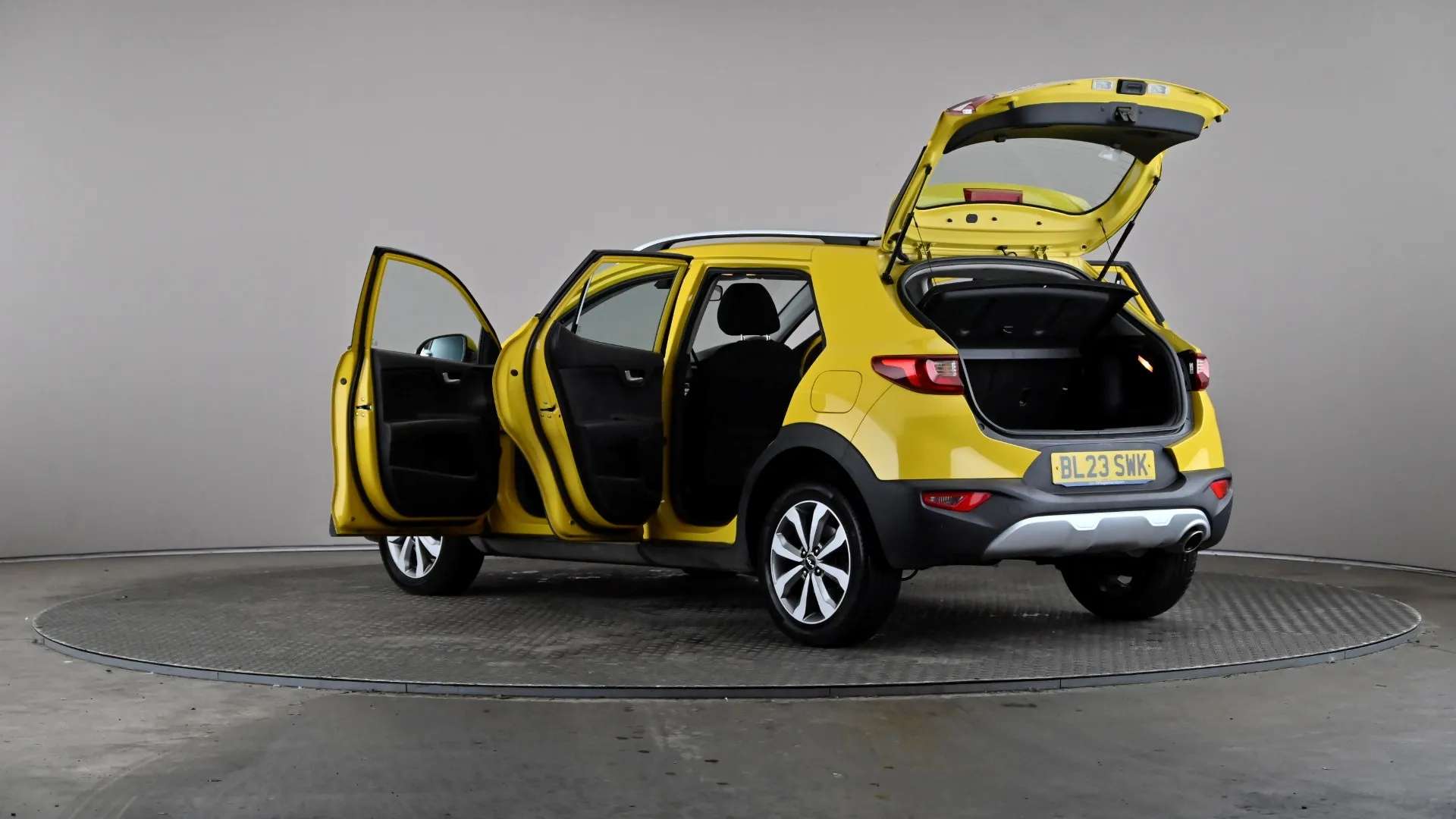 2023 KIA STONIC 2023 KIA STONIC
