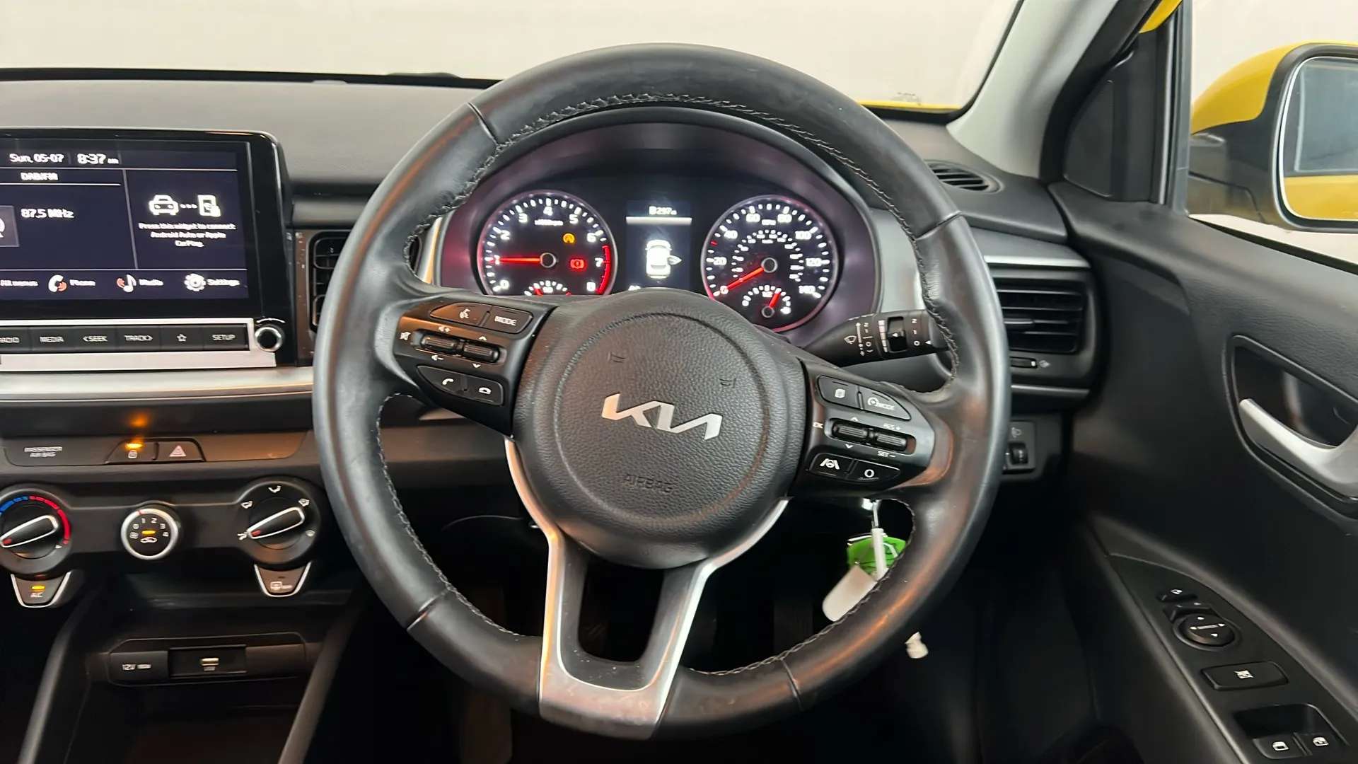 2023 KIA STONIC 2023 KIA STONIC