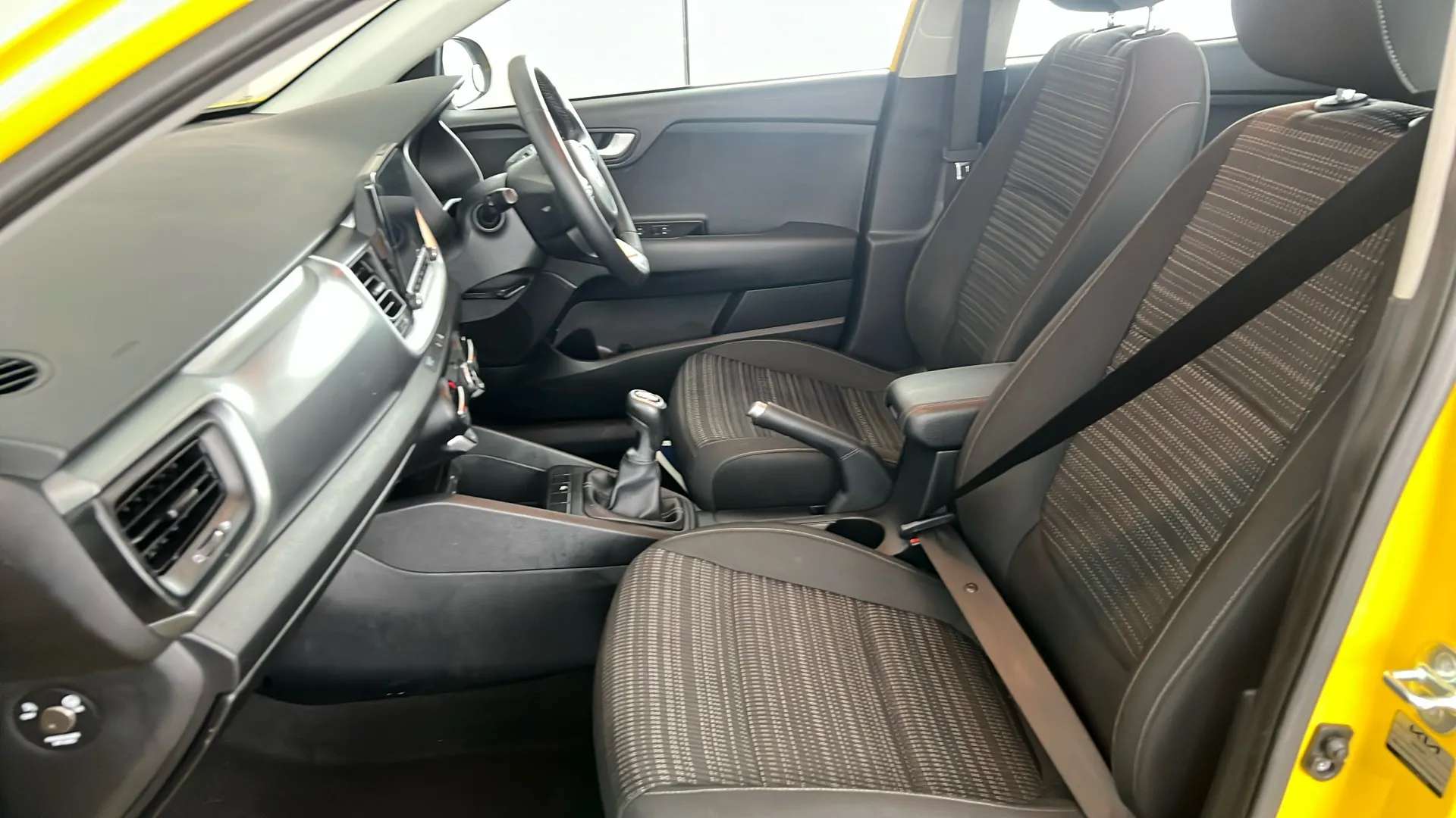 2023 KIA STONIC 2023 KIA STONIC