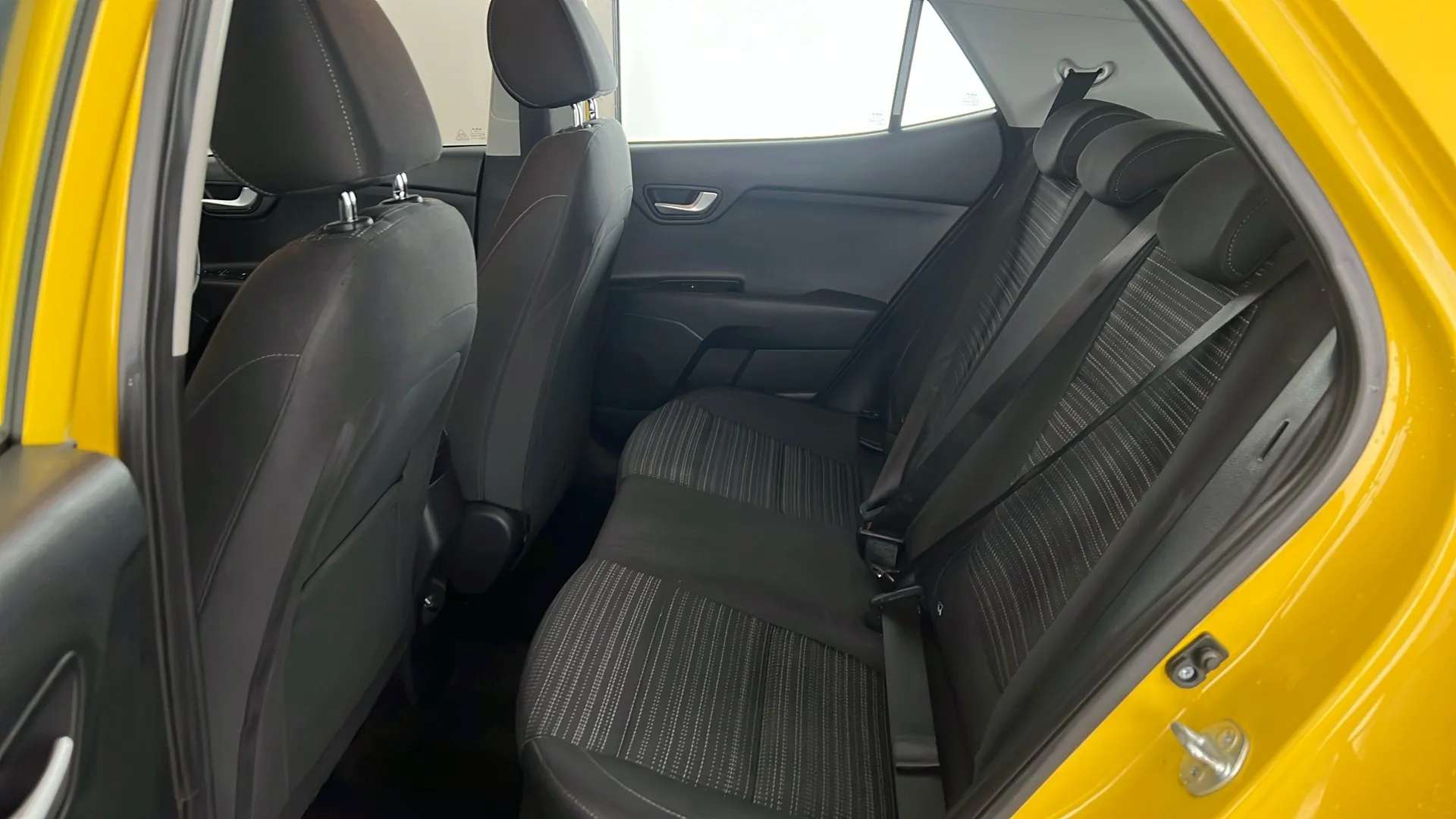 2023 KIA STONIC 2023 KIA STONIC