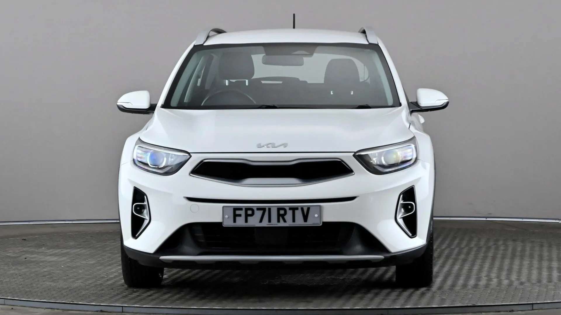 A 2022 KIA STONIC 1.0T GDi 99 2 A 2022 KIA STONIC 1.0T GDi 99 2