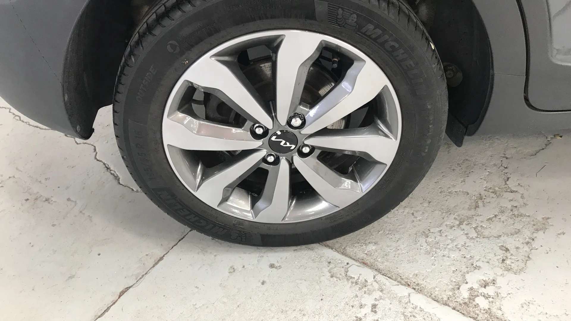 2021 KIA STONIC 2021 KIA STONIC