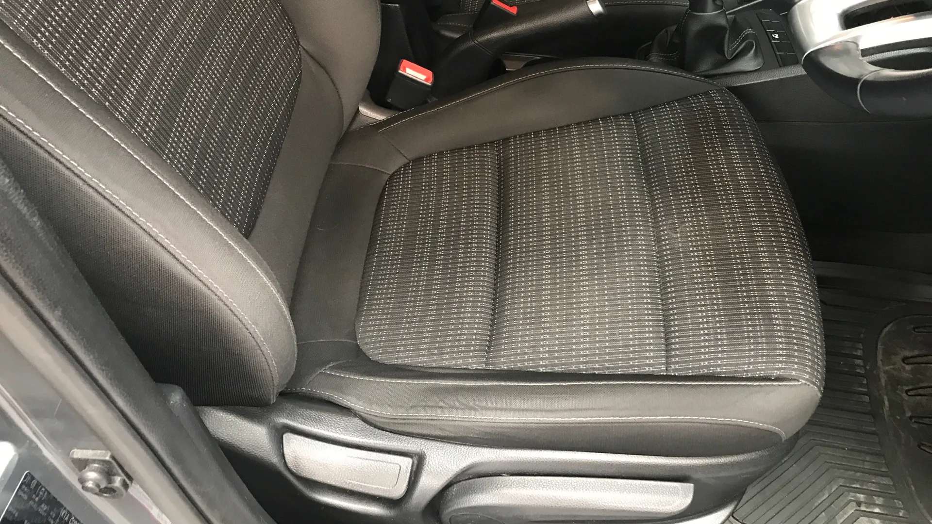 2021 KIA STONIC 2021 KIA STONIC