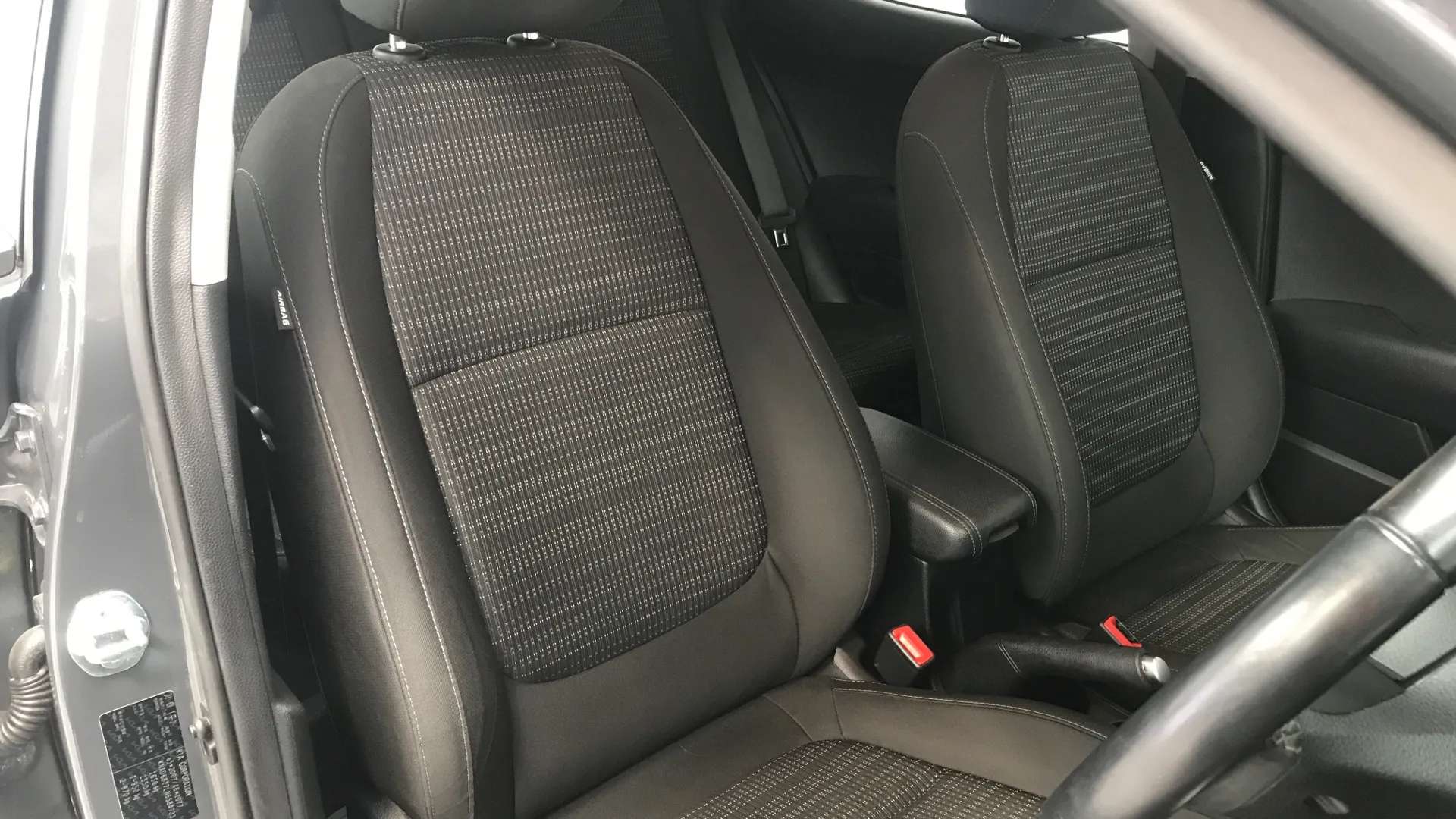 2021 KIA STONIC 2021 KIA STONIC
