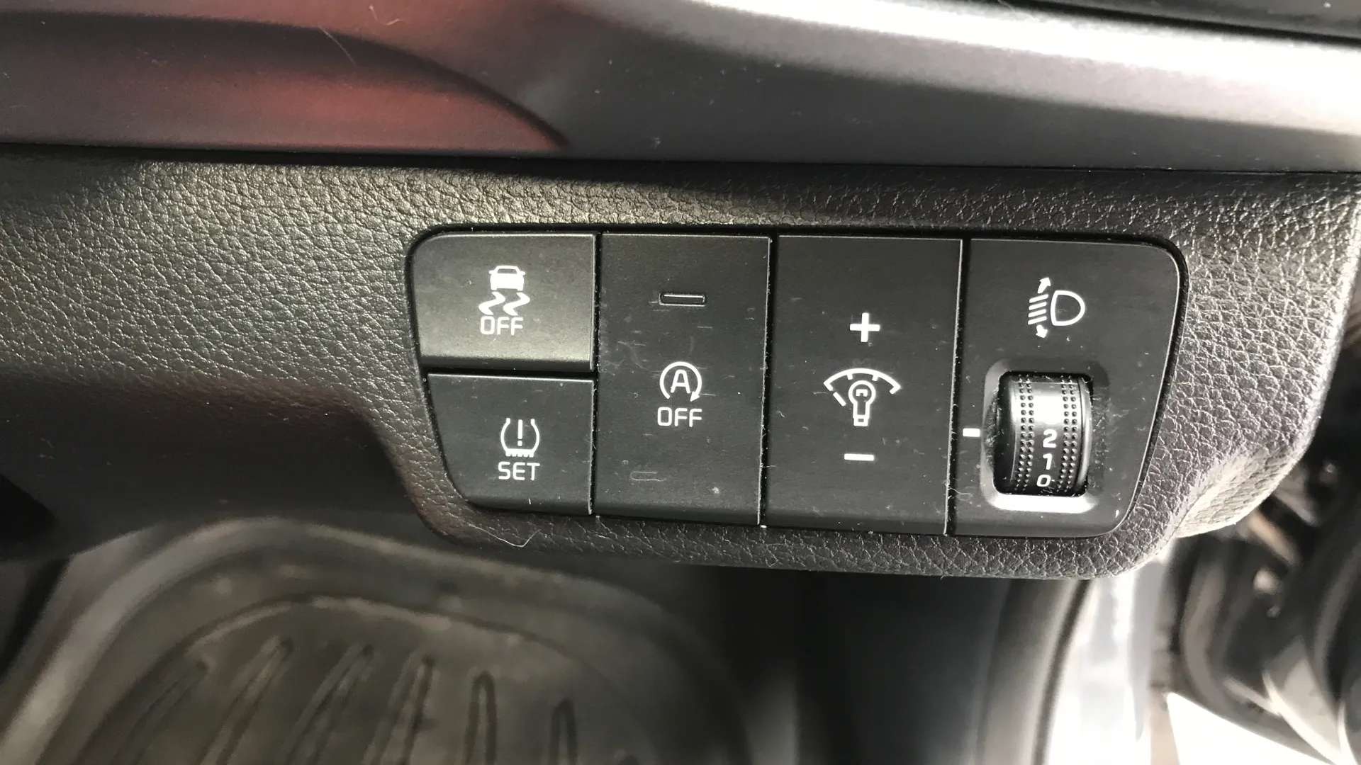 2021 KIA STONIC 2021 KIA STONIC