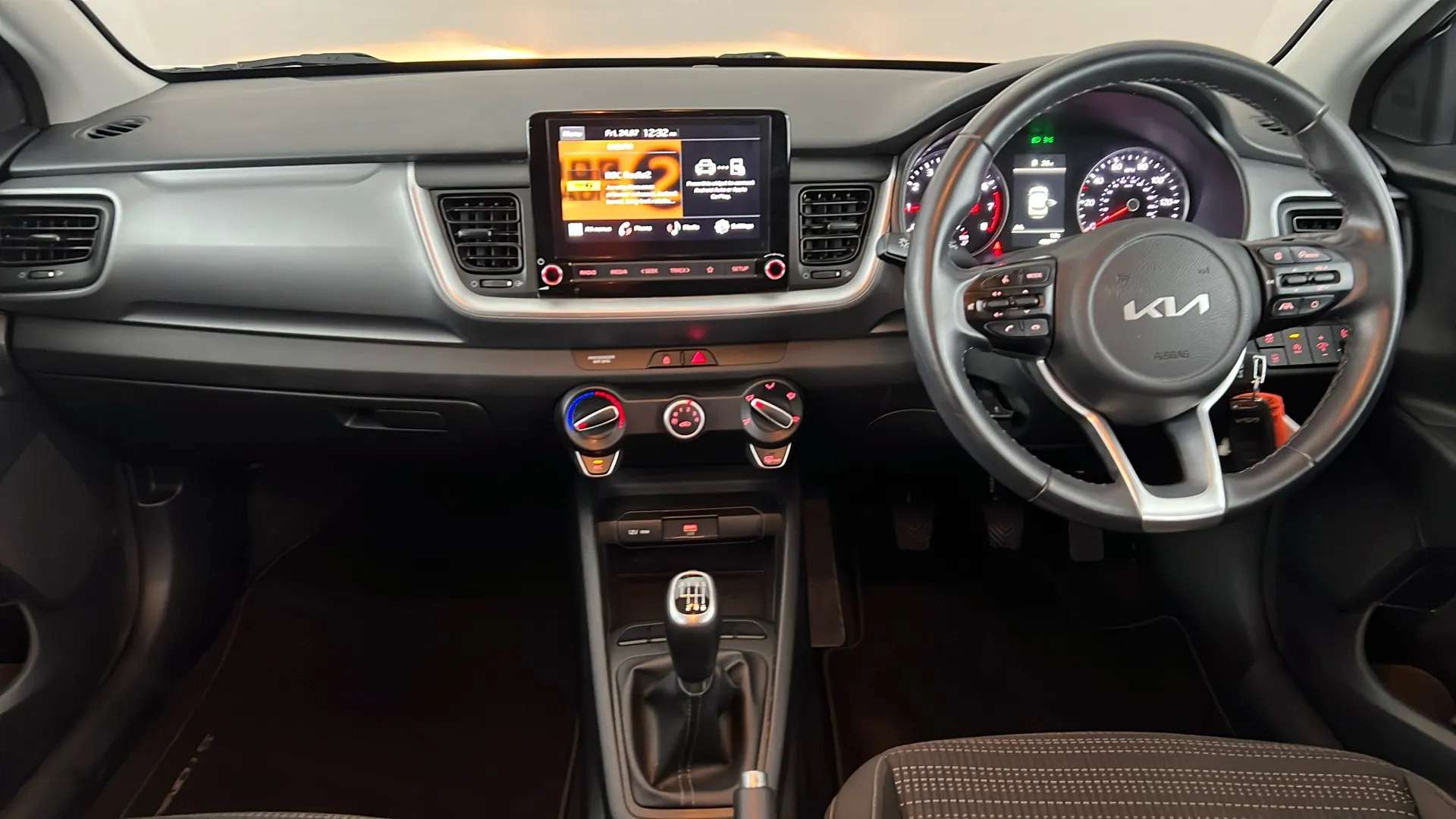 2022 KIA STONIC 2022 KIA STONIC