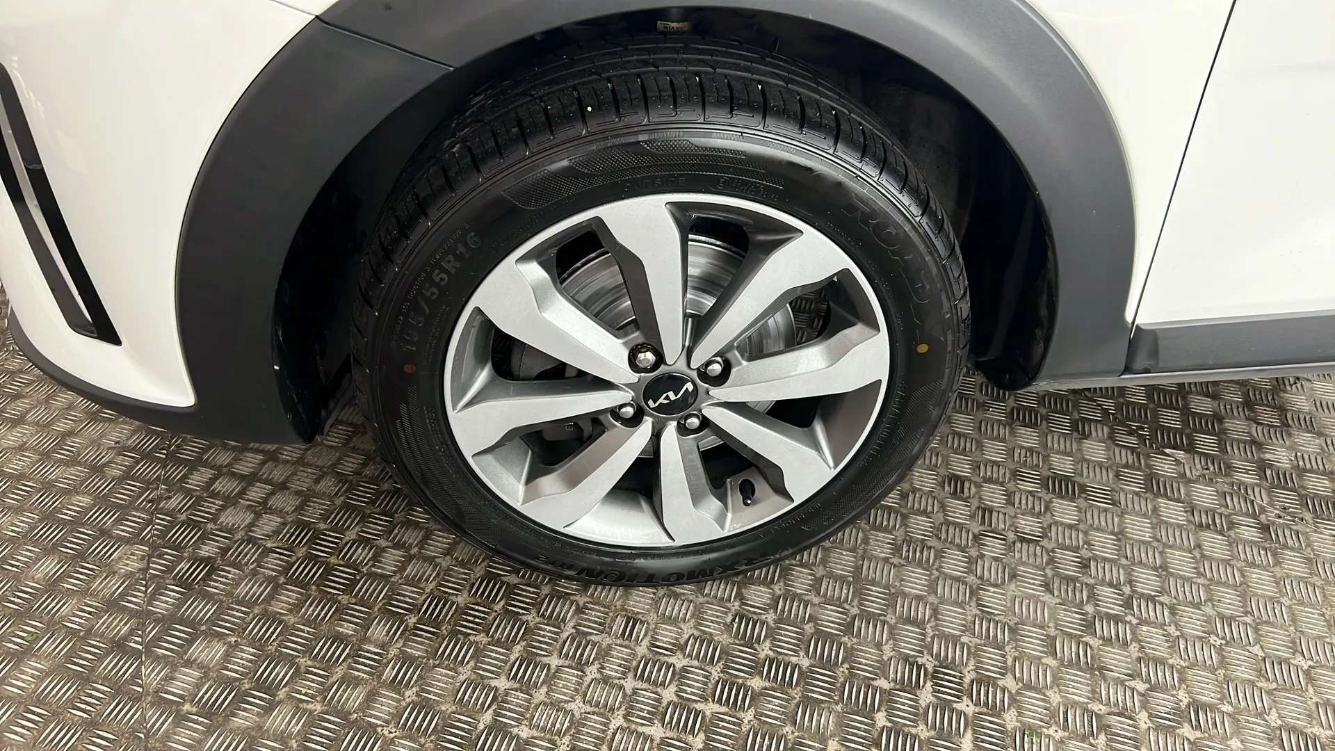 2022 KIA STONIC 2022 KIA STONIC