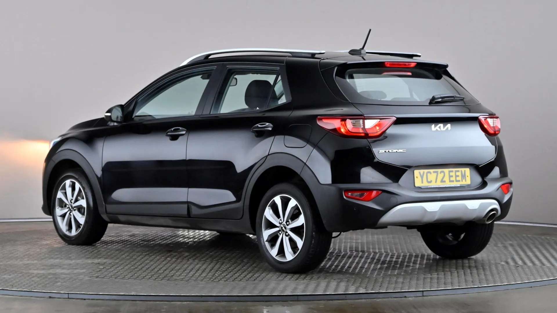 A 2022 KIA STONIC 1.0T GDi 99 2 A 2022 KIA STONIC 1.0T GDi 99 2