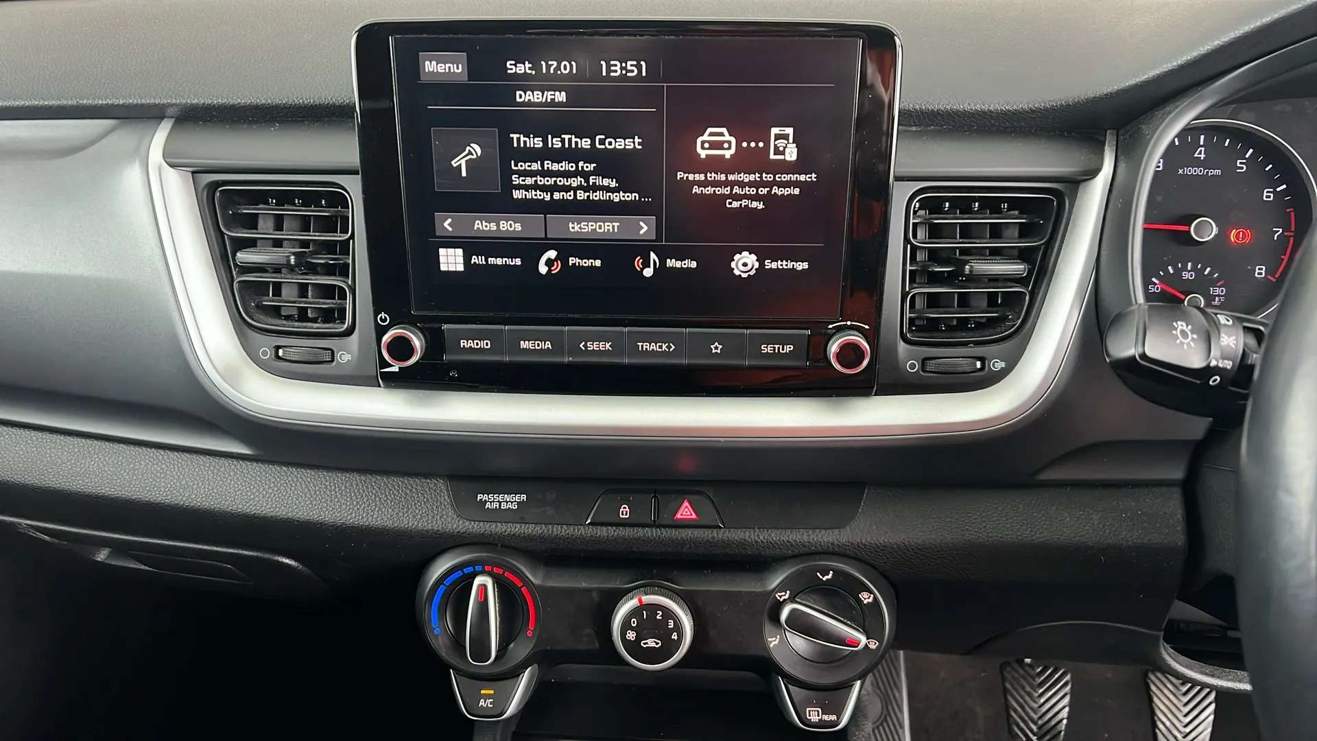 2022 KIA STONIC 2022 KIA STONIC