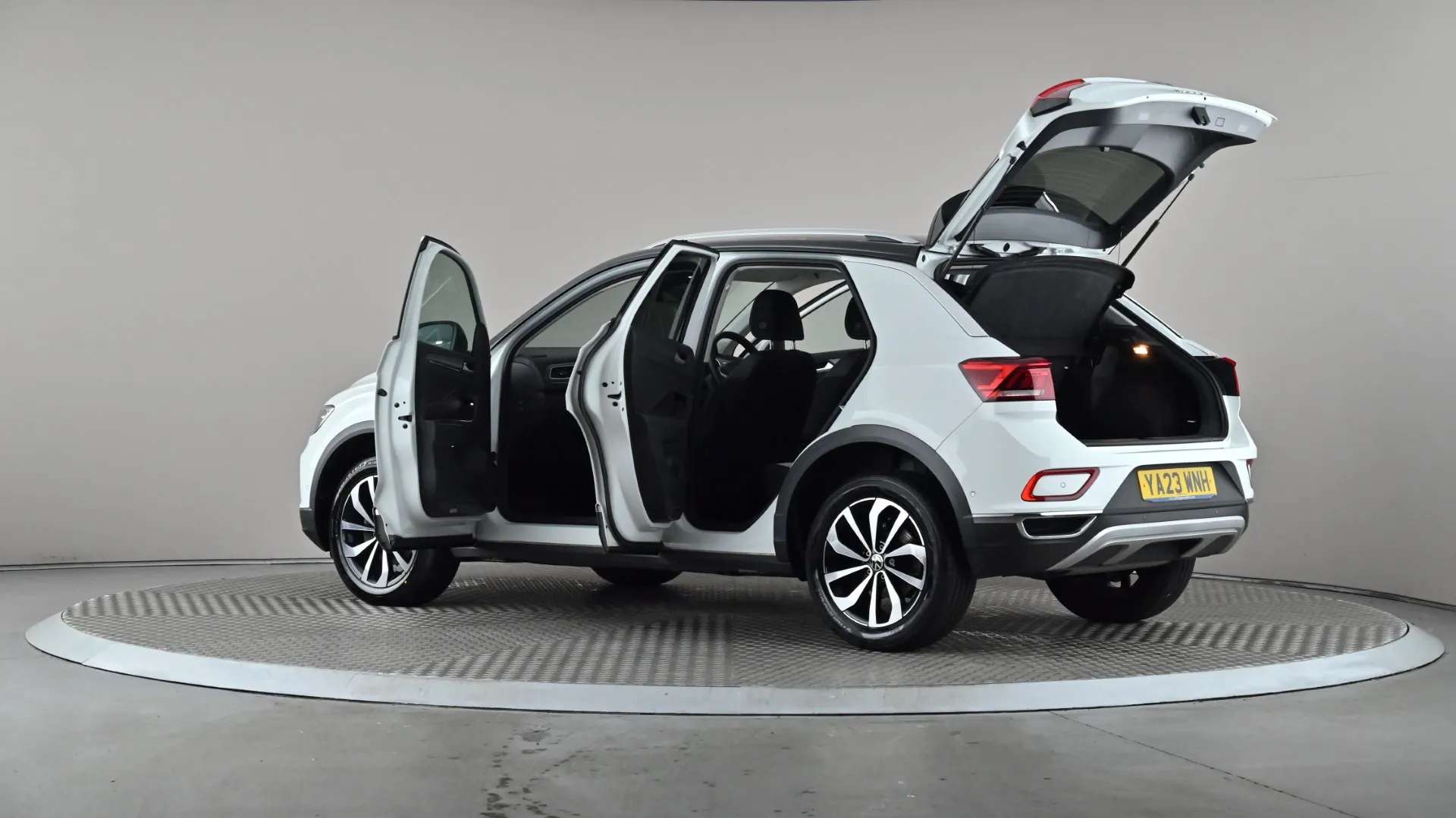 2023 VOLKSWAGEN T-ROC 2023 VOLKSWAGEN T-ROC