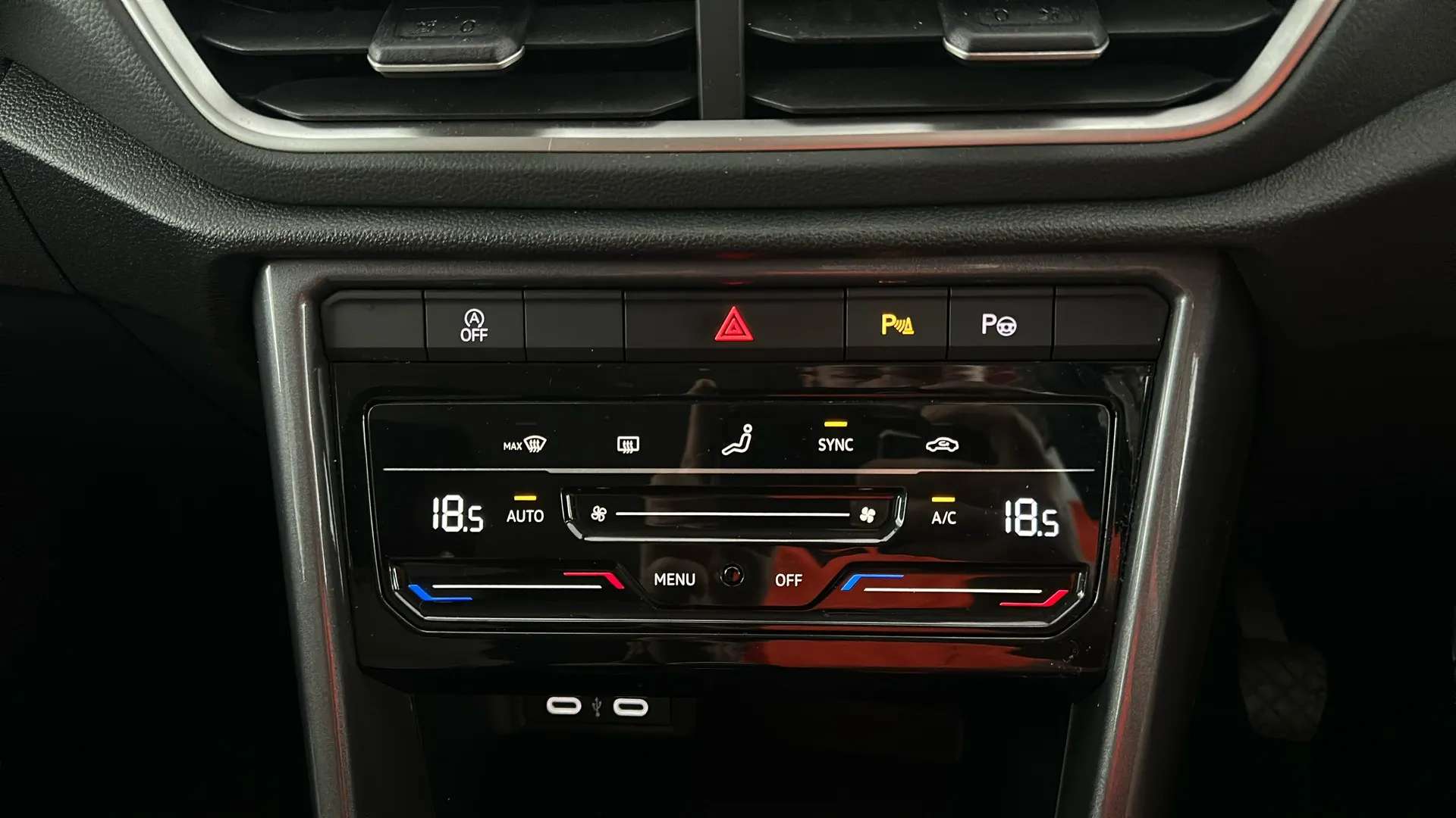2023 VOLKSWAGEN T-ROC 2023 VOLKSWAGEN T-ROC
