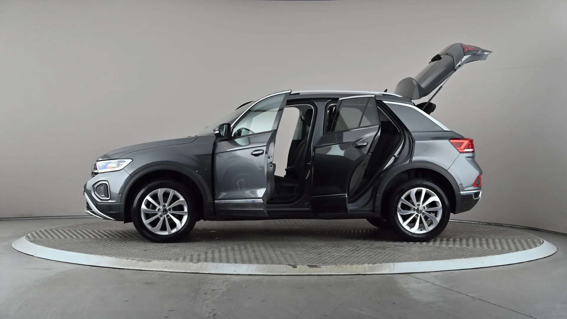 2023 VOLKSWAGEN T-ROC 2023 VOLKSWAGEN T-ROC