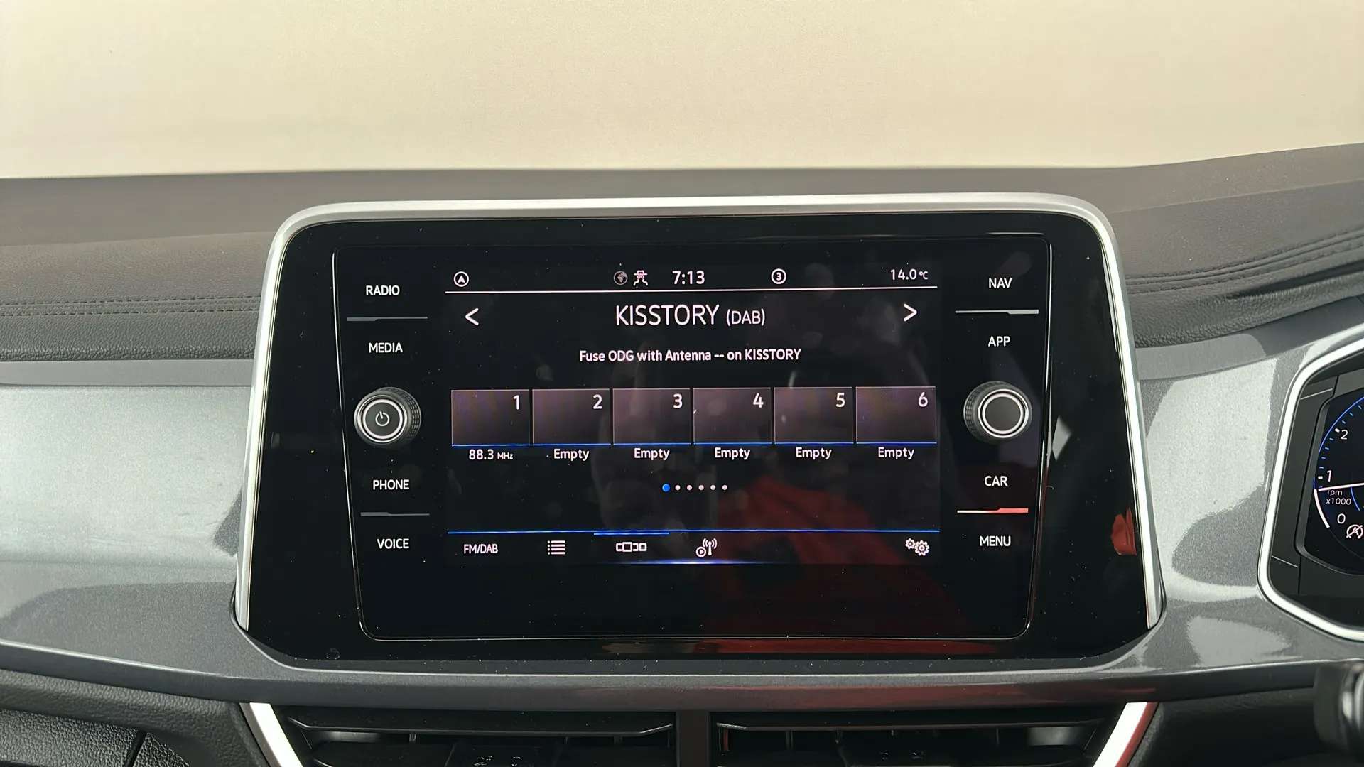 2023 VOLKSWAGEN T-ROC 2023 VOLKSWAGEN T-ROC