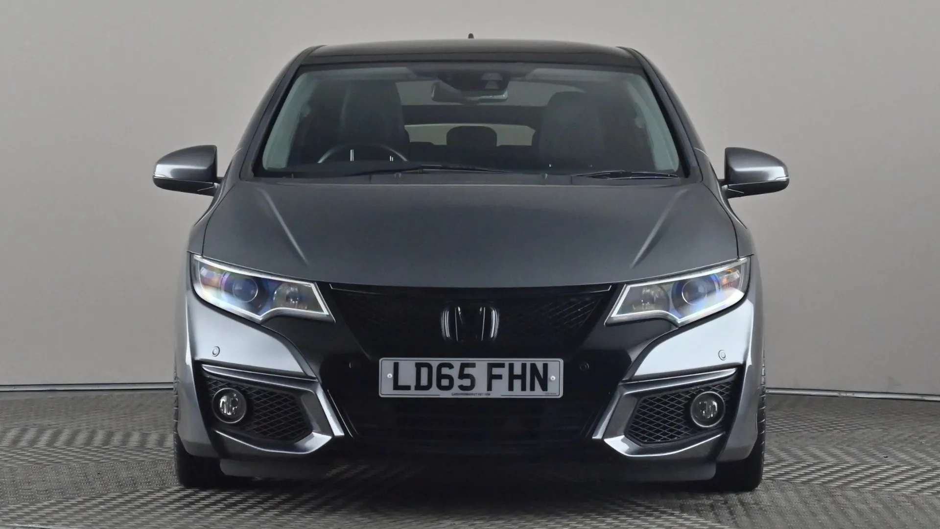 A 2015 HONDA CIVIC 1.8 i-VTEC SR A 2015 HONDA CIVIC 1.8 i-VTEC SR