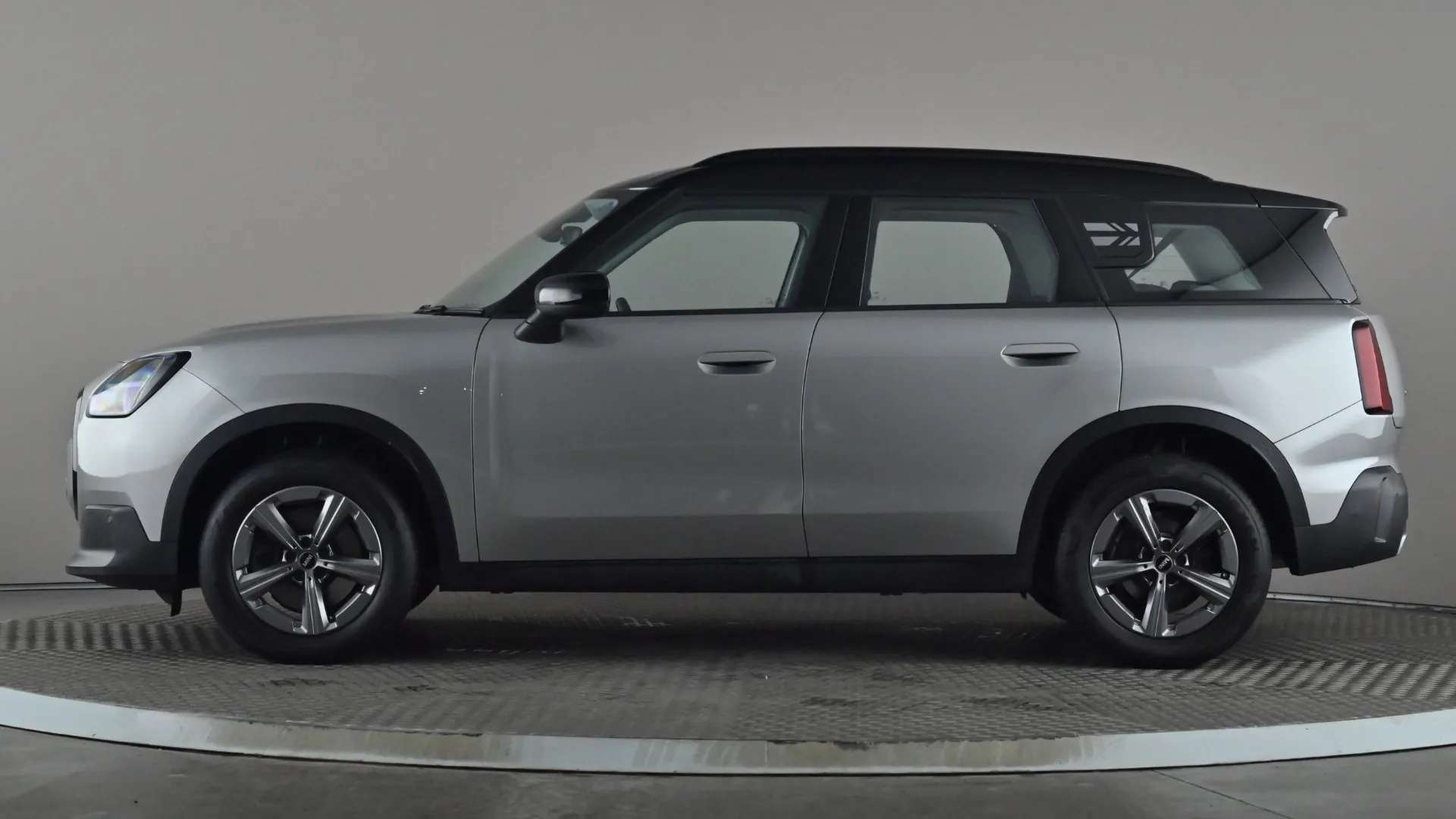 A 2024 MINI COUNTRYMAN 1.5 C Classic Auto A 2024 MINI COUNTRYMAN 1.5 C Classic Auto