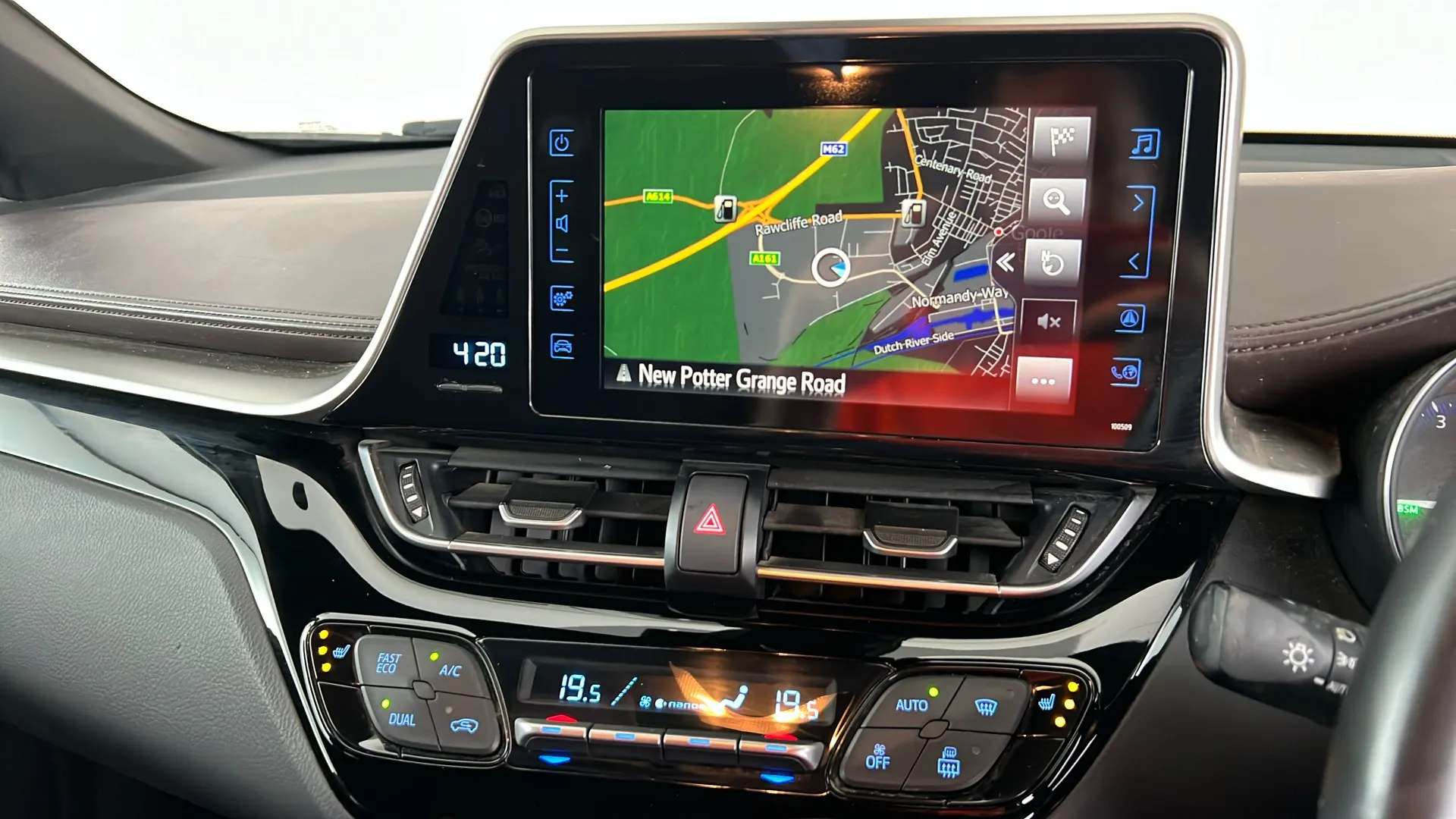 2019 TOYOTA C-HR 2019 TOYOTA C-HR
