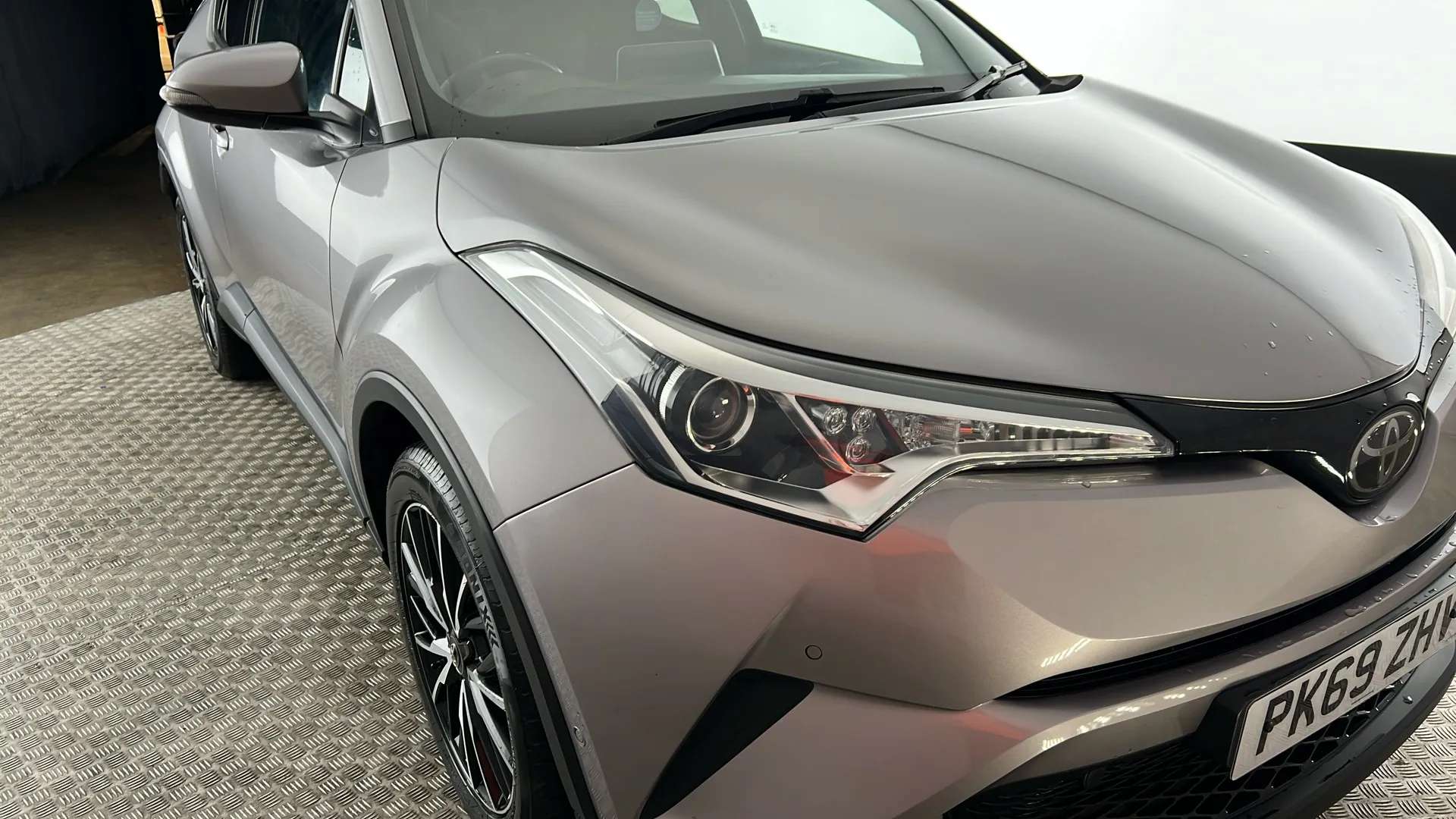 2019 TOYOTA C-HR 2019 TOYOTA C-HR