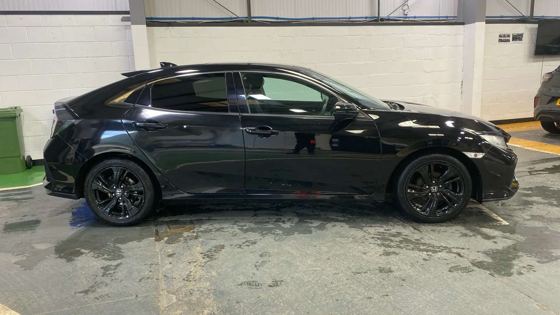 A 2017 HONDA CIVIC 1.0 VTEC Turbo EX CVT A 2017 HONDA CIVIC 1.0 VTEC Turbo EX CVT