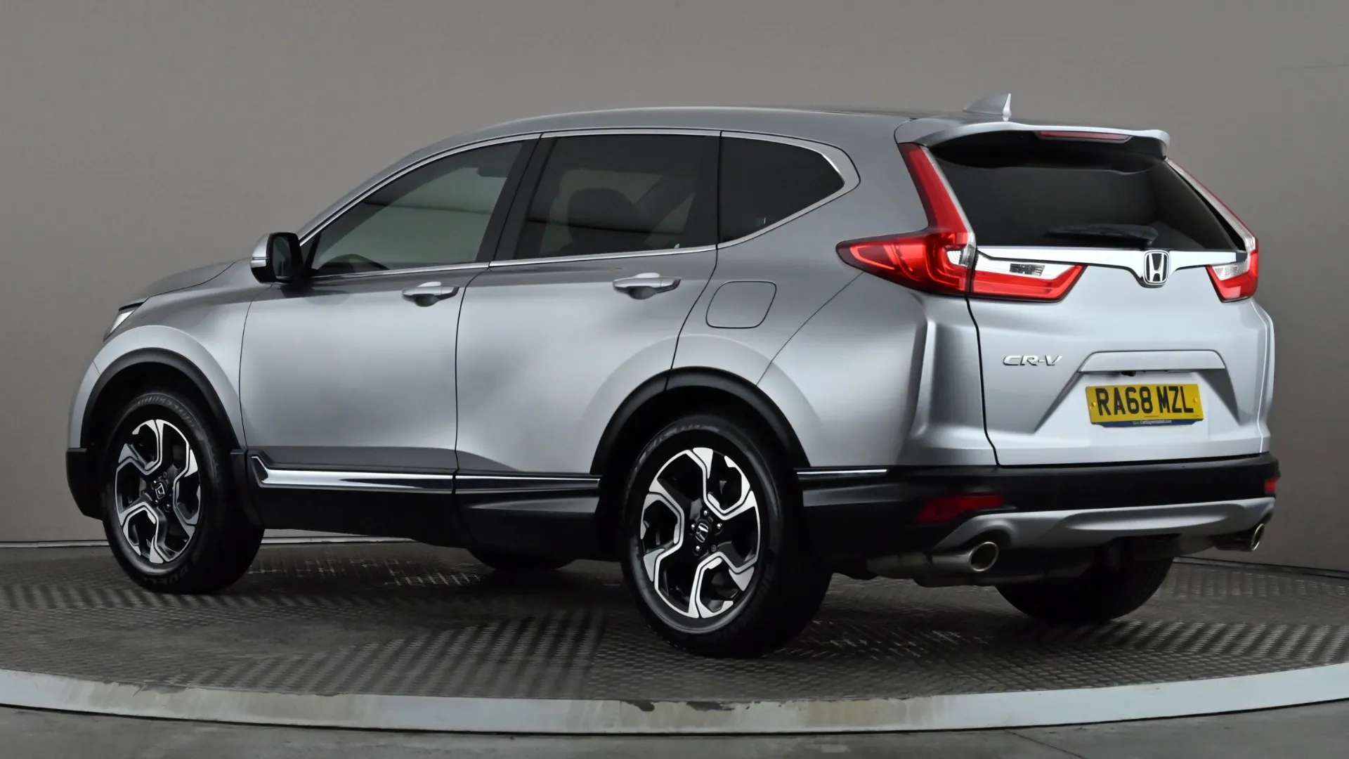 A 2019 HONDA CR-V 1.5 VTEC Turbo SE 2WD A 2019 HONDA CR-V 1.5 VTEC Turbo SE 2WD