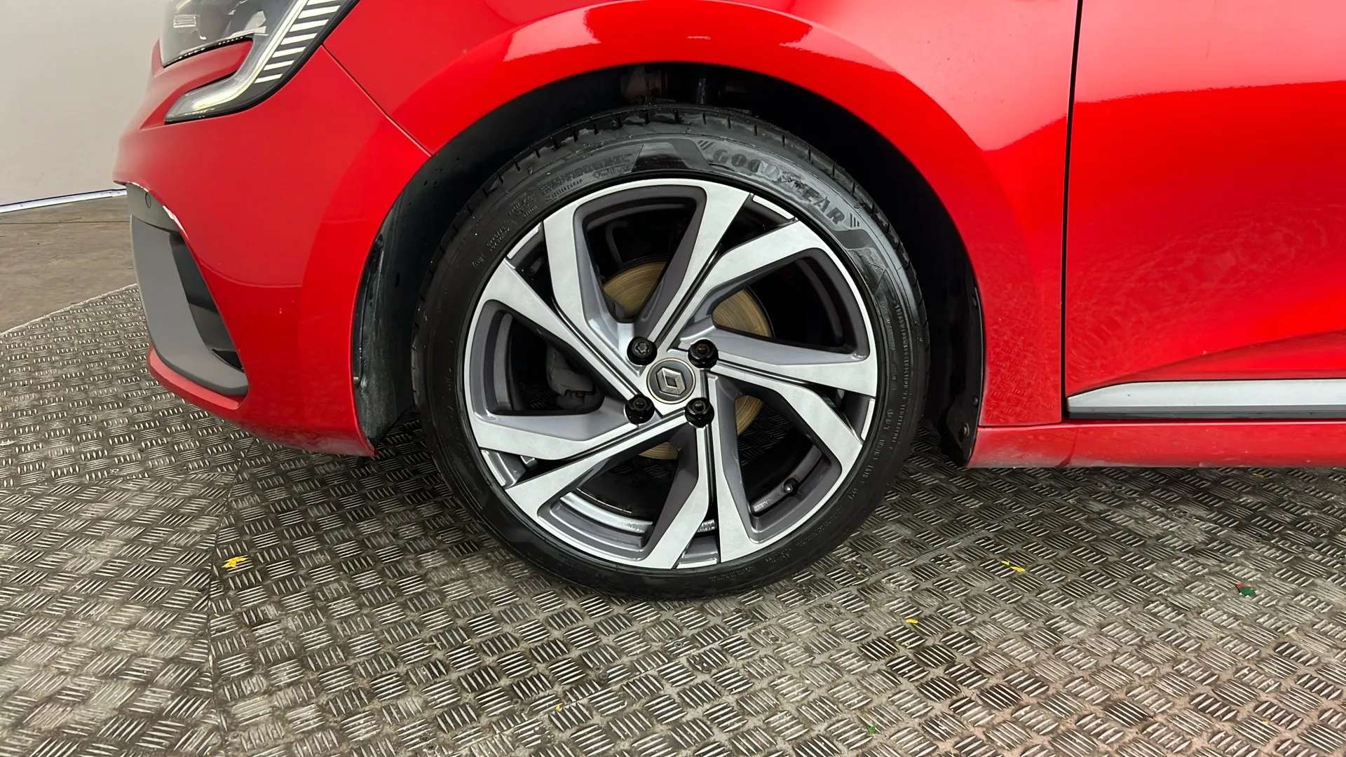 2019 RENAULT CLIO 2019 RENAULT CLIO