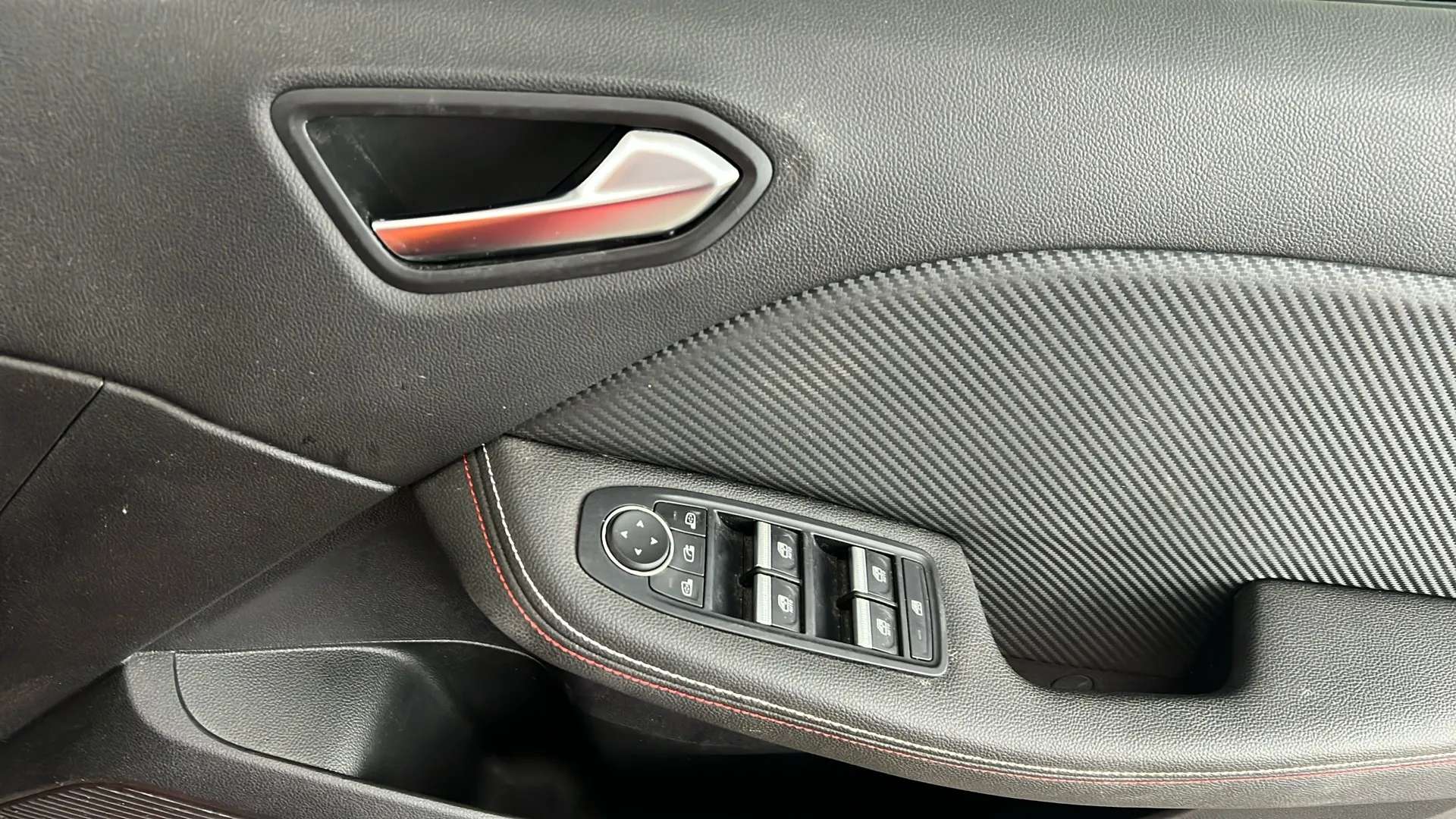 2019 RENAULT CLIO 2019 RENAULT CLIO