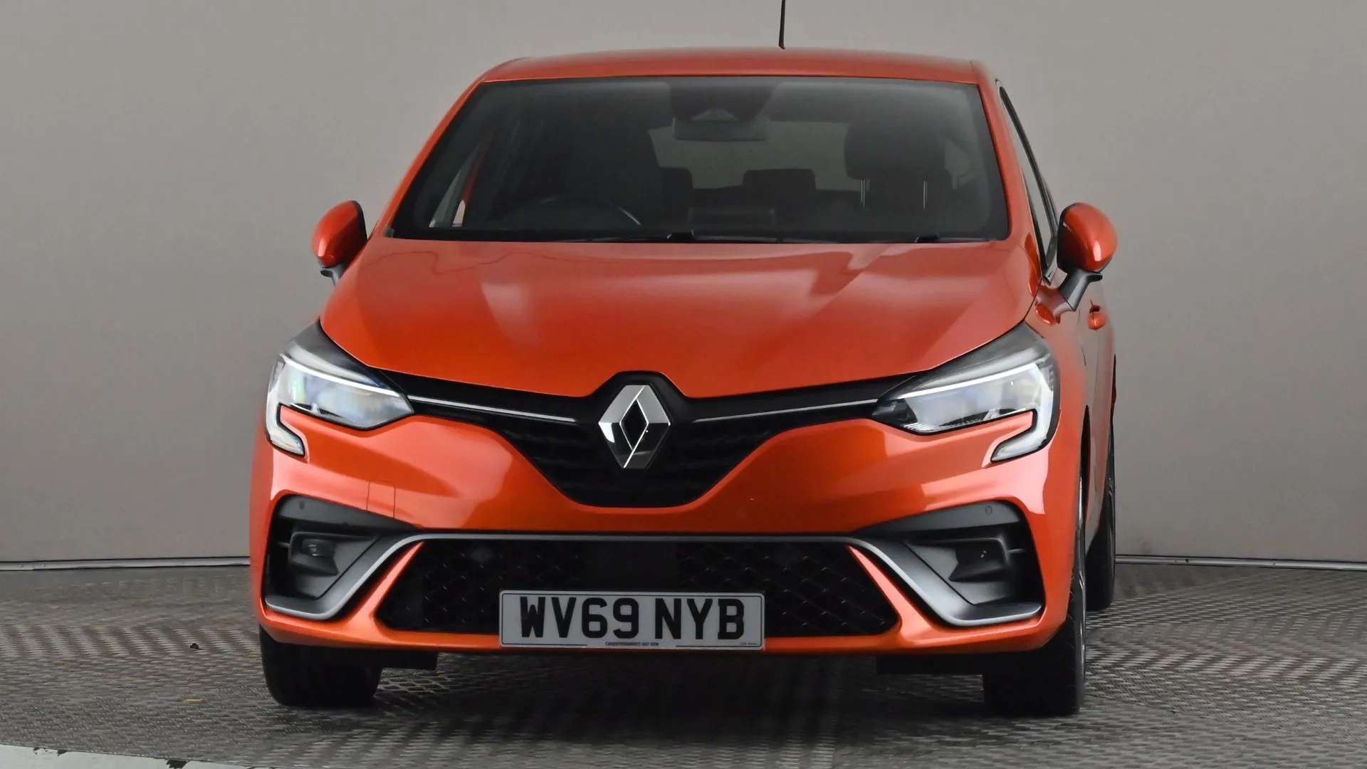 A 2019 RENAULT CLIO 1.0 TCe 100 RS Line A 2019 RENAULT CLIO 1.0 TCe 100 RS Line