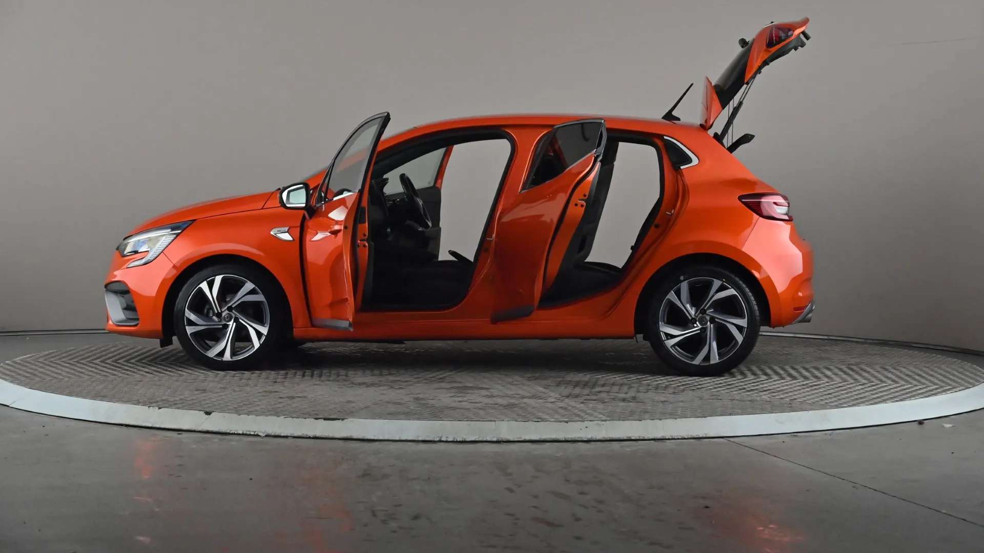 2019 RENAULT CLIO 2019 RENAULT CLIO